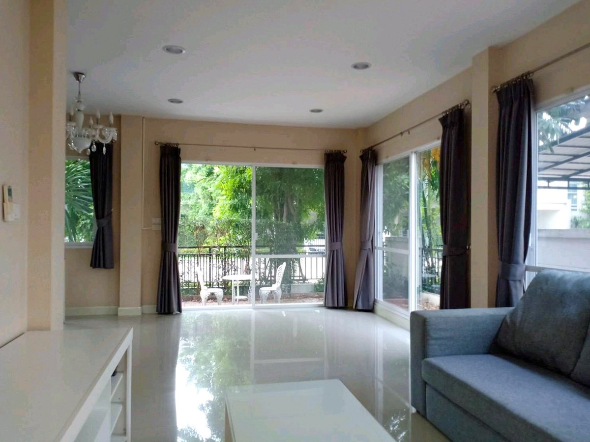 บ้านเดี่ยว ไลฟ์ บางกอก บูเลอวาร์ด วงแหวน - พระราม 9 / 3 ห้องนอน (ขาย), Life Bangkok Boulevard Wongwaen - Rama 9 / Detached House 3 Bedrooms (FOR SALE) BZD203