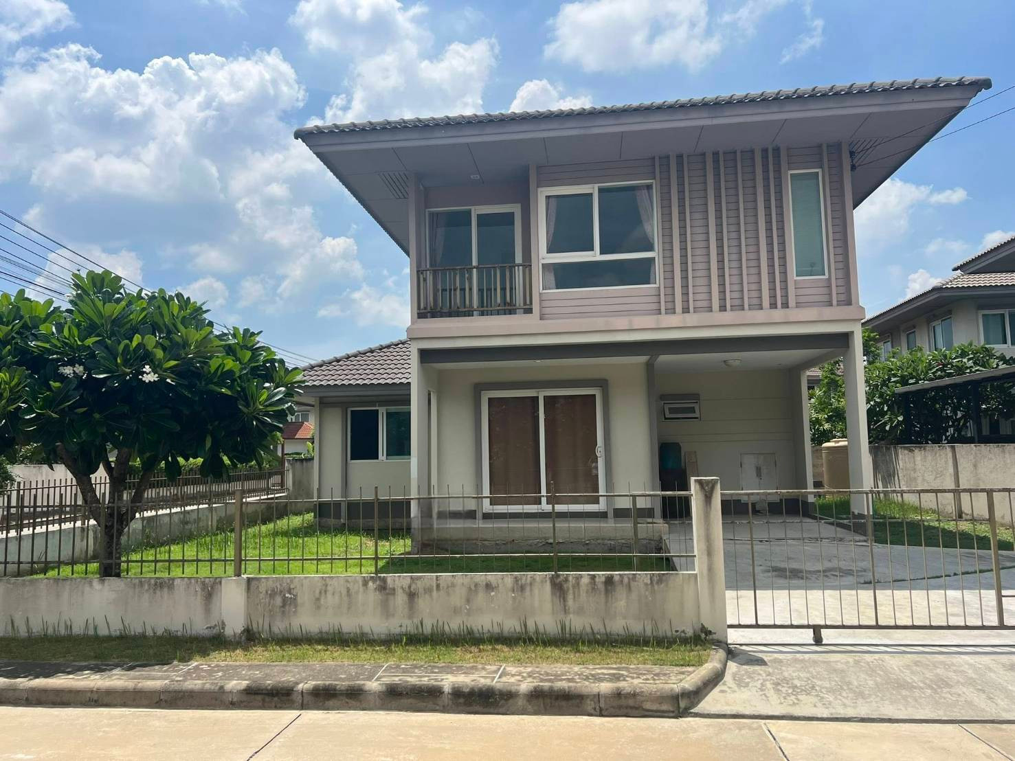บ้านเดี่ยว คณาสิริ วงแหวน - พระราม 5 / 4 ห้องนอน (ขาย), Kanasiri Wongwaen - Rama 5 / Detached House 4 Bedrooms (FOR SALE) AOM136