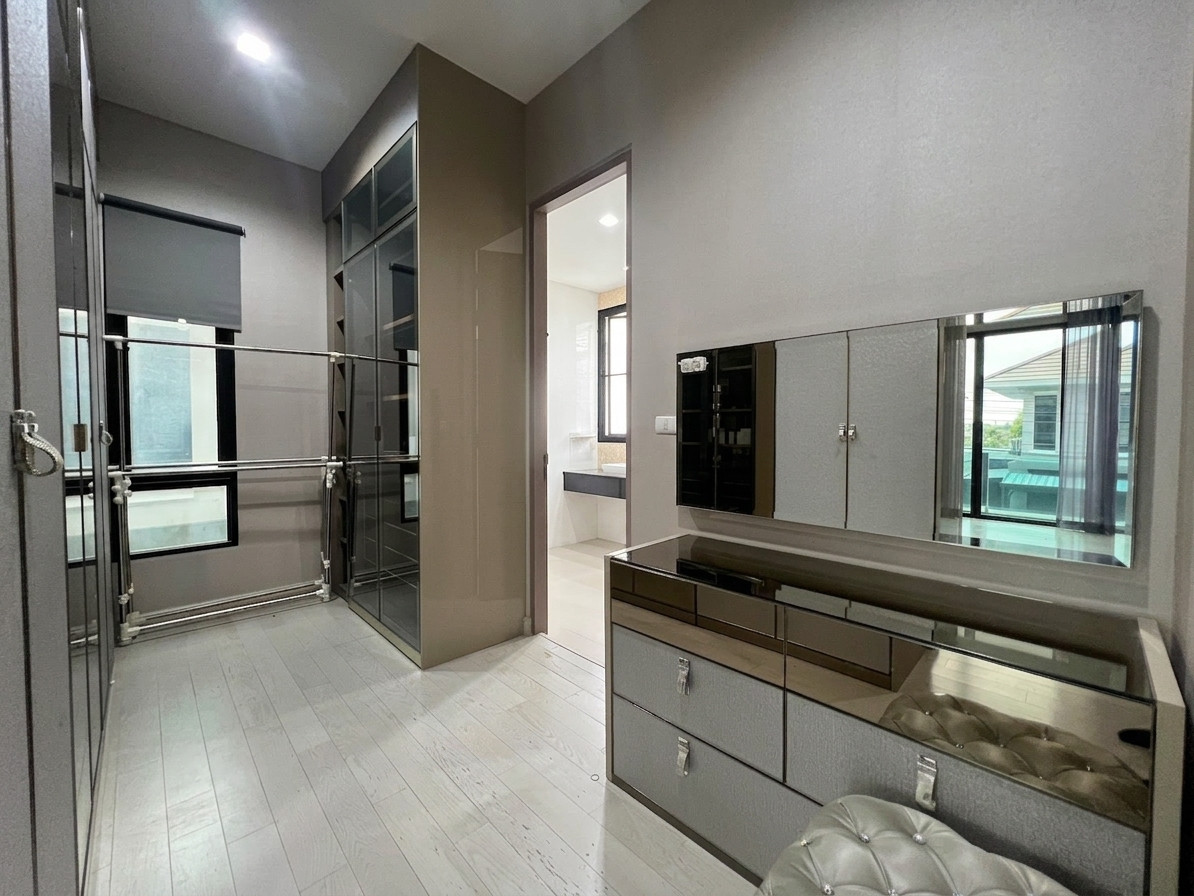 บ้านเดี่ยว สัมมากร ชัยพฤกษ์ - แจ้งวัฒนะ / 4 ห้องนอน (ขาย), Sammakorn Chaiyapruek - Chaengwattana / Detached House 4 Bedrooms (FOR SALE) AOM135