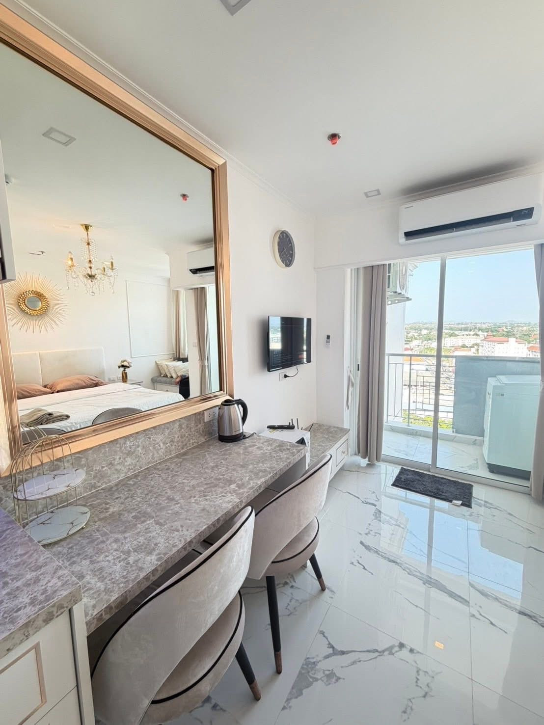 The Empire Tower Pattaya / 1 Bedroom (FOR RENT), ดิ เอ็มไพร์ ทาวเวอร์ พัทยา / 1 ห้องนอน (ให้เช่า) AM160