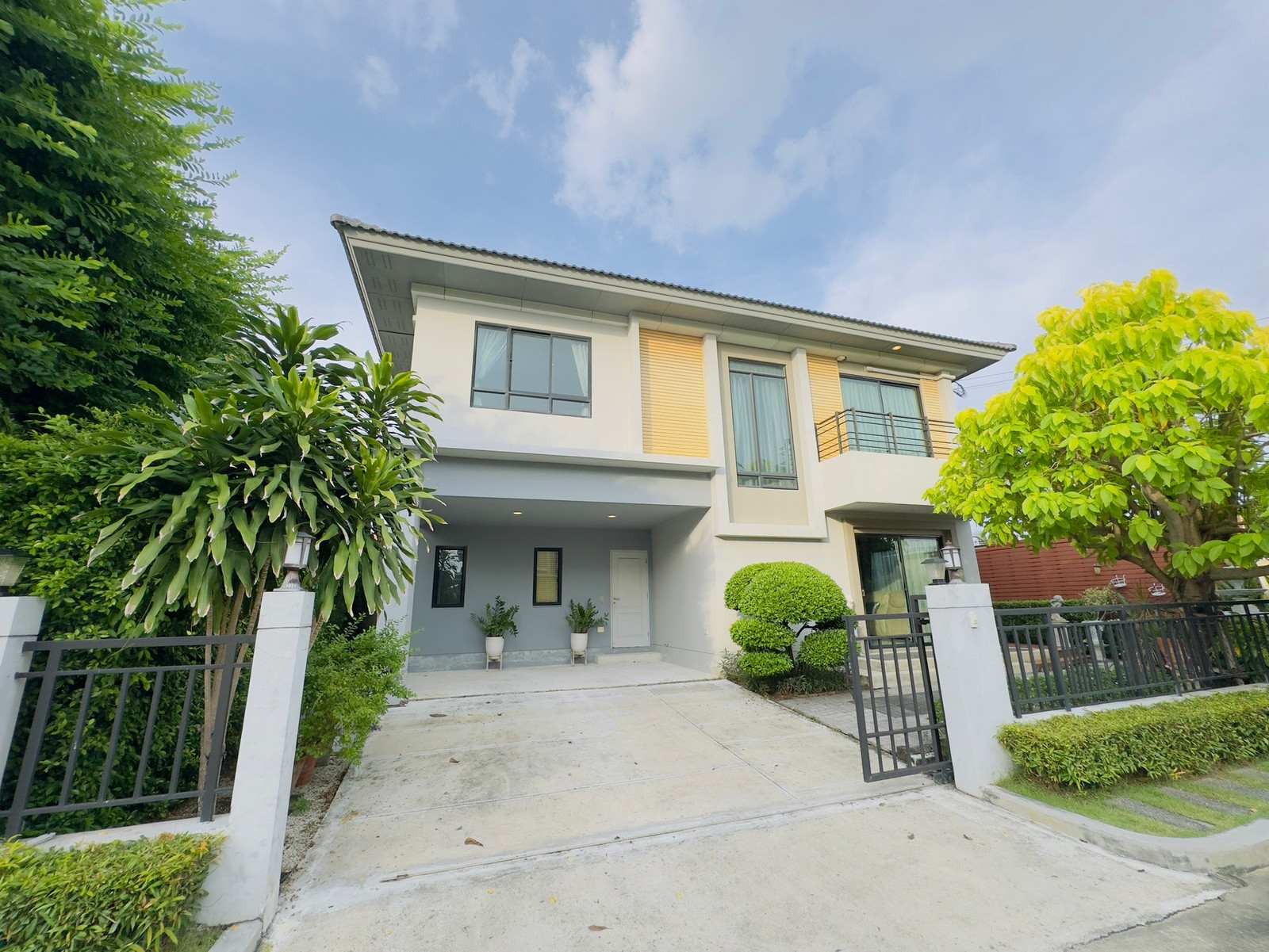 ไลฟ์ บางกอก บูเลอวาร์ด ราชพฤกษ์ - ปิ่นเกล้า / 4 ห้องนอน (ขาย), Life Bangkok Boulevard Ratchaphruek - Pinklao / 4 Bedrooms (FOR SALE) BALL372