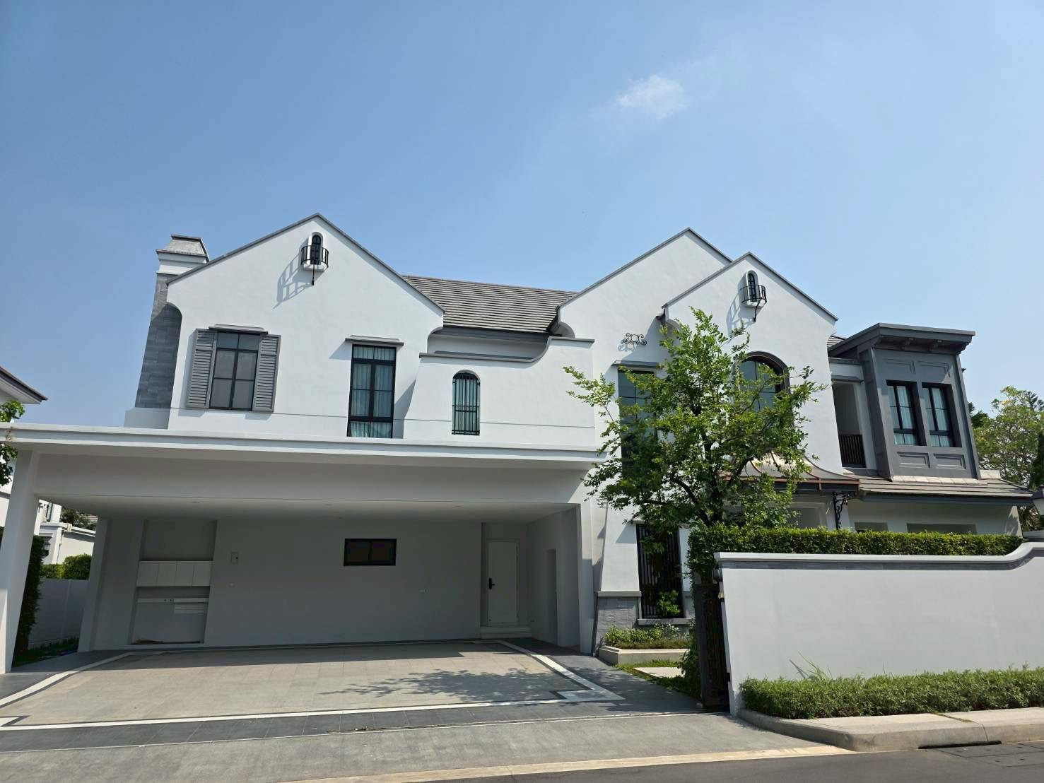 นันทวัน พระราม 9 - กรุงเทพกรีฑาตัดใหม่ / 5 ห้องนอน (ขาย), Nantawan Rama 9 - New Krungthepkreetha / 5 Bedrooms (FOR SALE) AA642