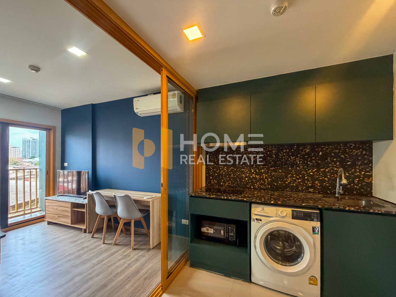 The Base Sukhumvit 50 / 1 Bedroom (FOR SALE), เดอะ เบส สุขุมวิท 50 / 1 ห้องนอน (ขาย) PRW002