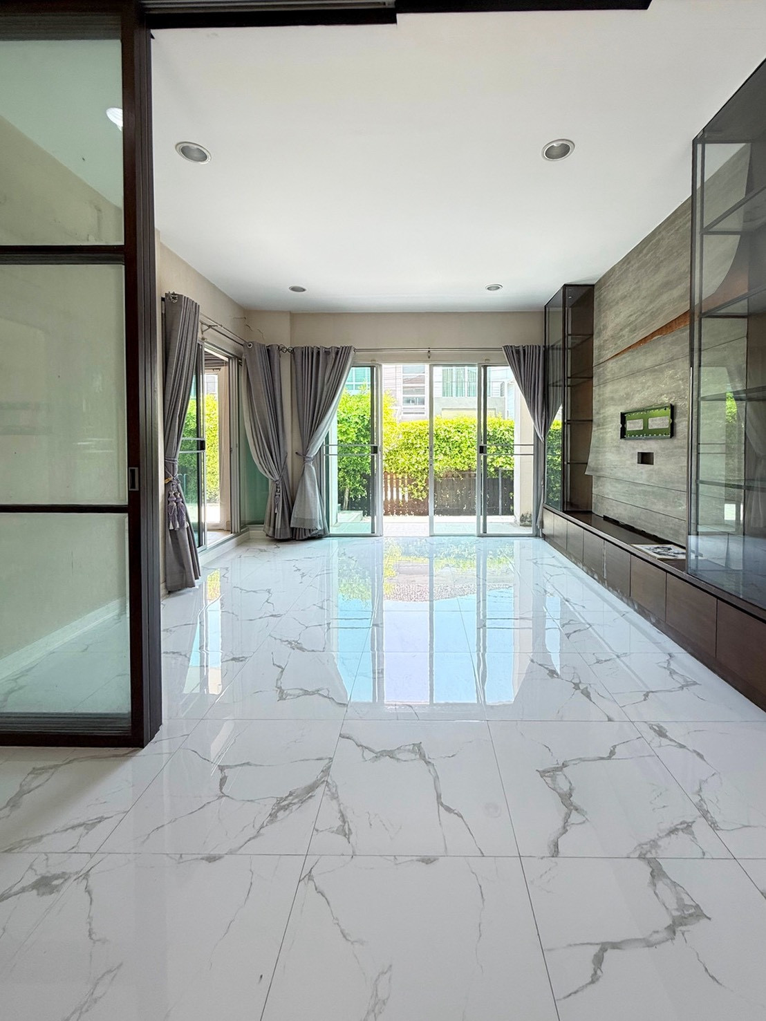 บางกอก บูเลอวาร์ด พระราม 9 - ศรีนครินทร์ / 3 ห้องนอน (ขาย), Bangkok Boulevard Rama 9 - Srinakarin / 3 Bedrooms (FOR SALE) BZD210