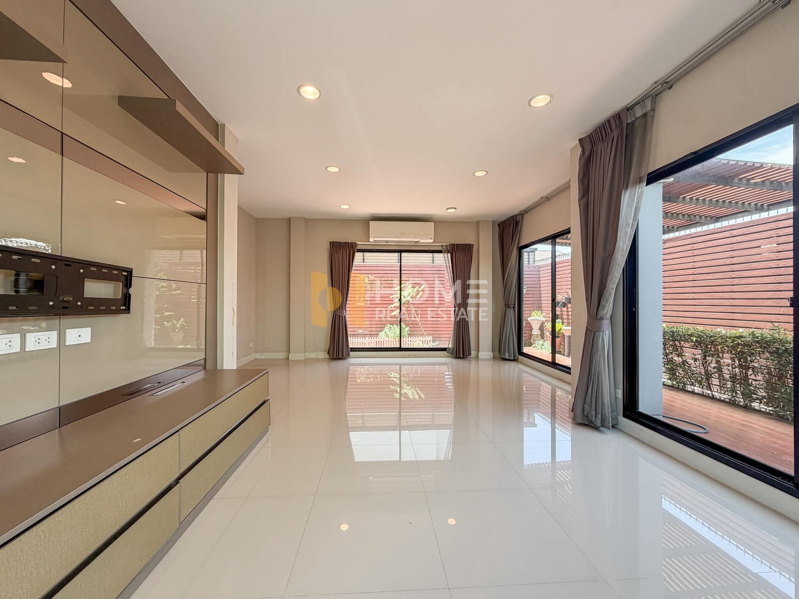 🏡✨ ด่วน! หลังมุมไซสใหญ่สุด บิ้วอินจัดเต็มทั้งหลัง ทำเลทอง (เข้า–ออกได้ถึง 5 เส้นทาง🚗) ไลฟ์ บางกอก บูเลอวาร์ด ราชพฤกษ์ - ปิ่นเกล้า / 4 ห้องนอน (ขาย), Life Bangkok Boulevard Ratchaphruek - Pinklao / 4 Bedrooms (FOR SALE) BALL372