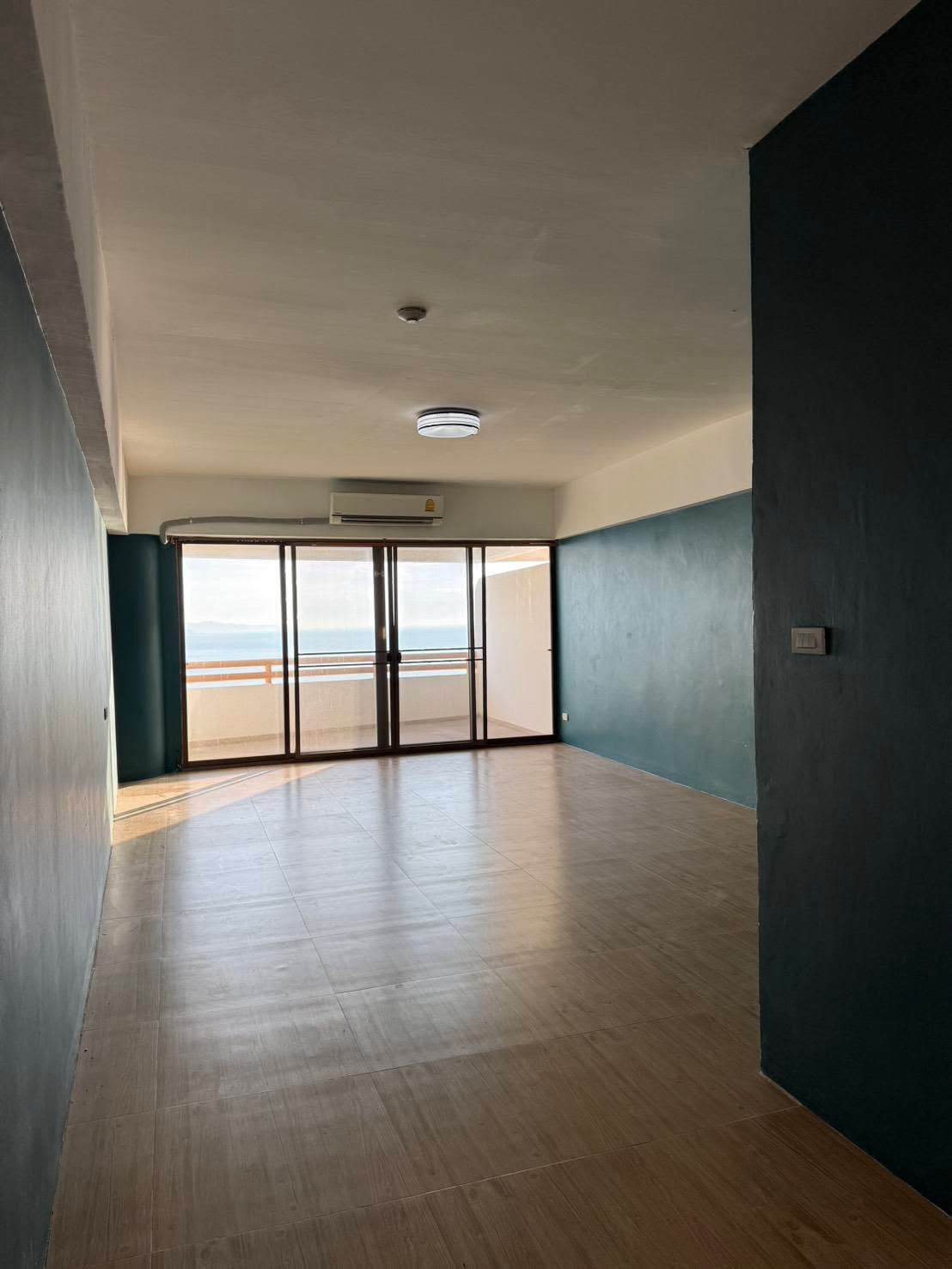 Sunshine Beach Condotel / Studio (FOR SALE), ซันไชน์ บีช คอนโดเทล / สตูดิโอ (ขาย) KP039