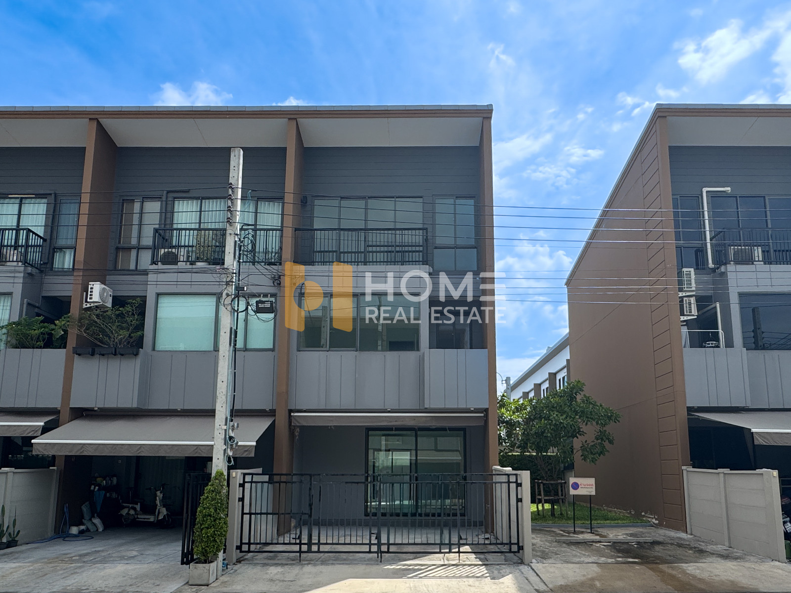บ้านกลางเมือง สุขุมวิท - อ่อนนุช / 3 ห้องนอน (ขาย), Baan Klang Muang Sukhumvit - Onnut / 3 Bedrooms (FOR SALE) FON327