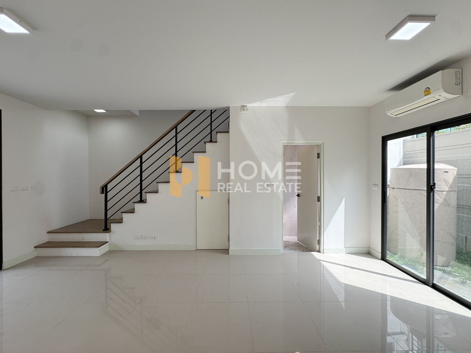 บ้านกลางเมือง สุขุมวิท - อ่อนนุช / 3 ห้องนอน (ขาย), Baan Klang Muang Sukhumvit - Onnut / 3 Bedrooms (FOR SALE) FON327