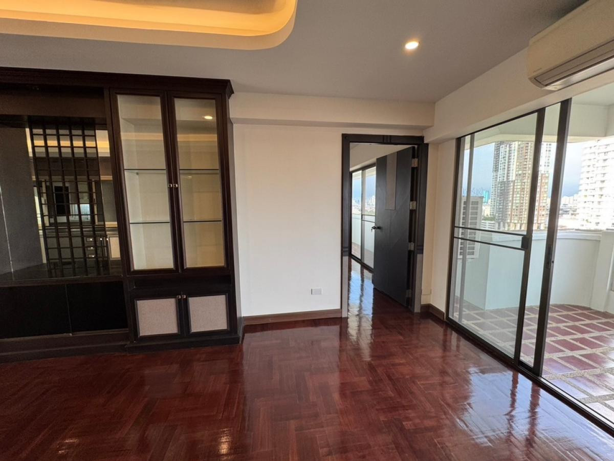 Riverside Villa Condominium / 3 Bedrooms (FOR SALE), ริเวอร์ไซด์ วิลล่า คอนโดมิเนียม / 3 ห้องนอน (ขาย) DML106