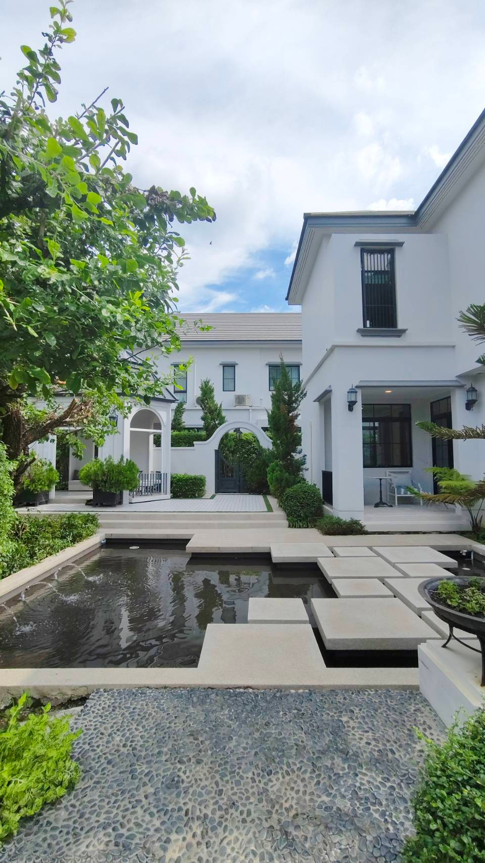 นันทวัน พระราม 9 - กรุงเทพกรีฑาตัดใหม่ / 5 ห้องนอน (เช่า), Nantawan Rama 9 - New Krungthepkreetha / 5 Bedrooms (FOR RENT) AA641