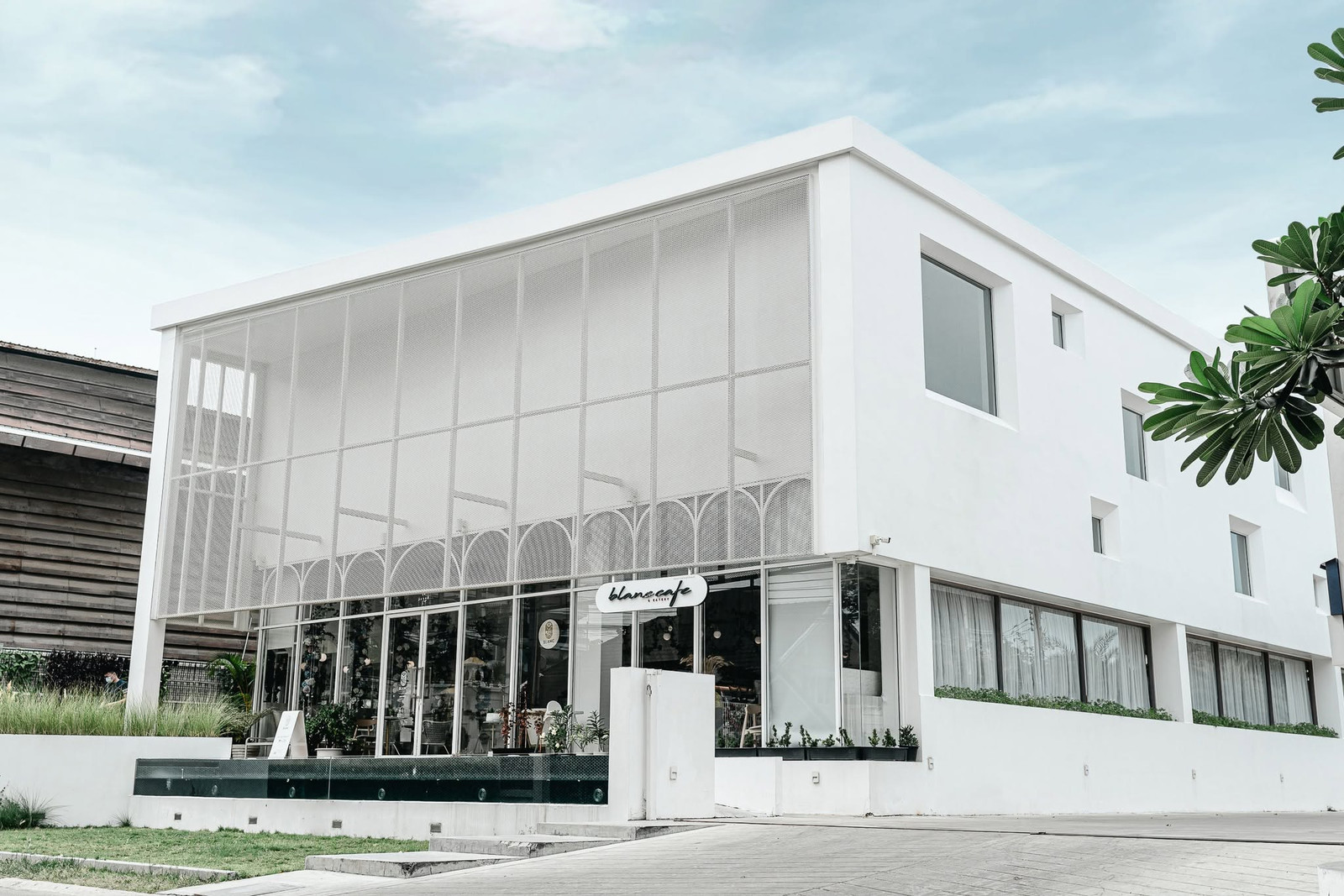 อาคารสำนักงาน ศรีนครินทร์ ซอย 5 / 2 ห้องทำงาน (เช่า), Srinakarin Soi 5 Office Building / 2 Offices (FOR RENT) BZD216