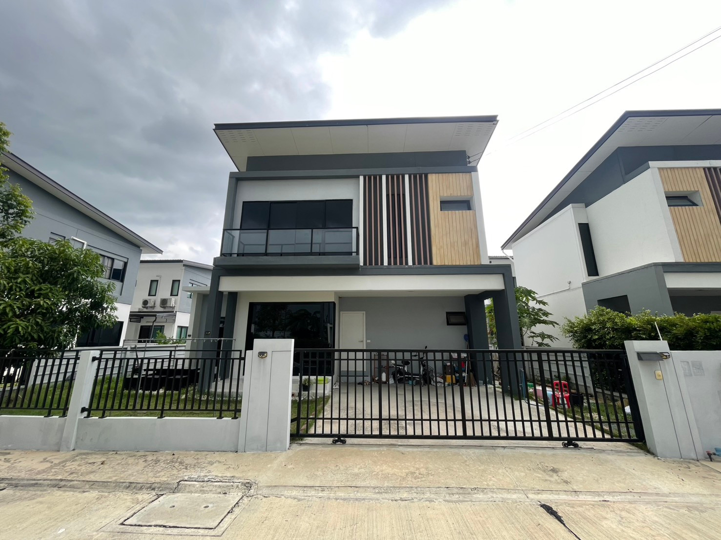 อีโค เฮ้าส์ ปิ่นเกล้า - ศาลายา / 4 ห้องนอน (ขาย), ECO HAUS Pinklao - Salaya / 4 Bedrooms (FOR SALE) BALL388