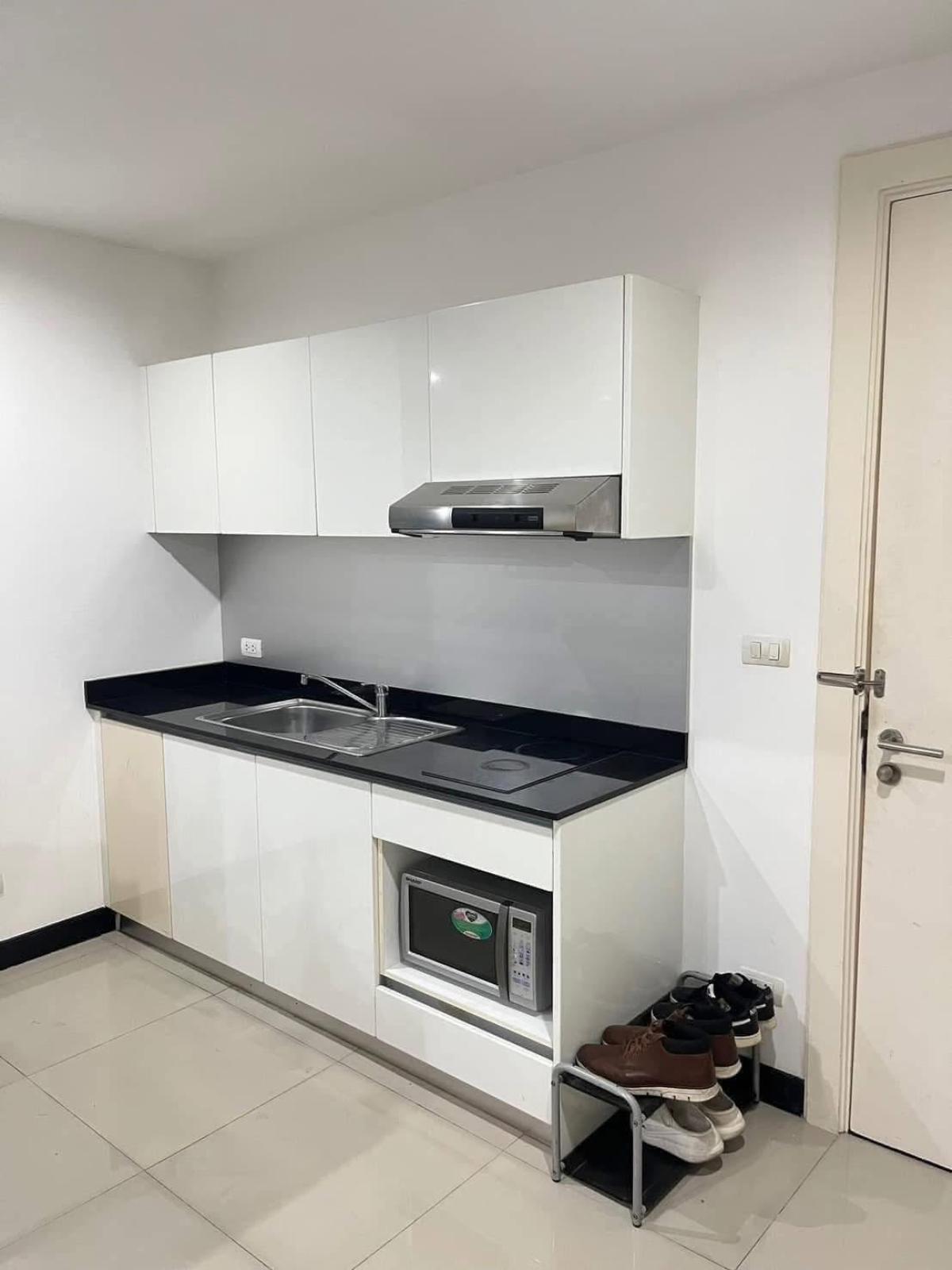 Voque Sukhumvit 16 / 1 Bedroom (SALE WITH TENANT), โว๊ค สุขุมวิท 16 / 1 ห้องนอน (ขายพร้อมผู้เช่า) NES022