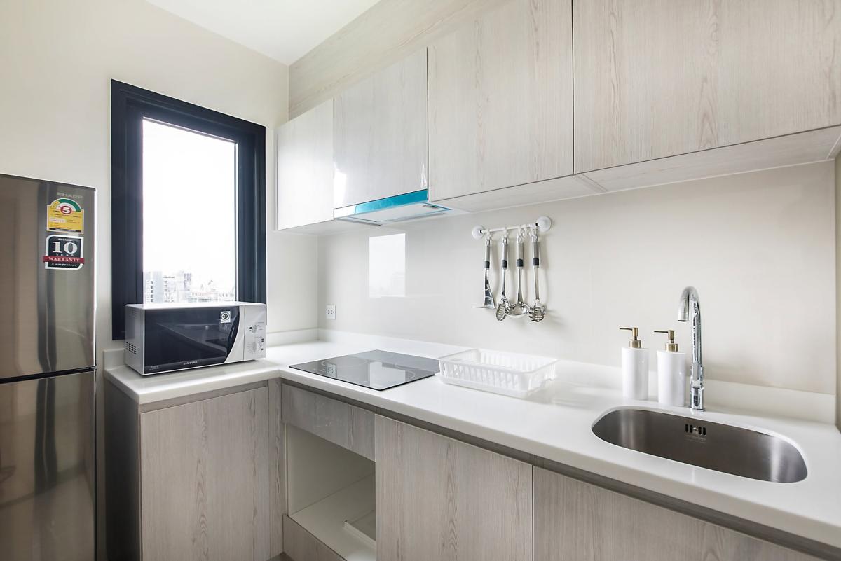 Life Asoke / 2 Bedrooms (SALE WITH TENANT), ไลฟ์ อโศก / 2 ห้องนอน (ขายพร้อมผู้เช่า) NES017