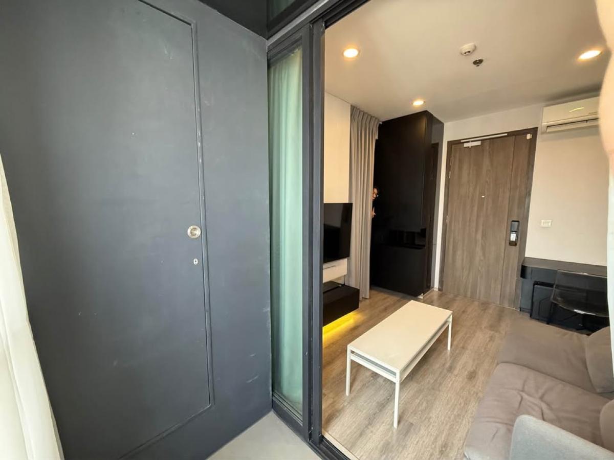 Ideo Mobi Asoke / 1 Bedroom (SALE WITH TENANT), ไอดีโอ โมบิ อโศก / 1 ห้องนอน (ขายพร้อมผู้เช่า) NES020