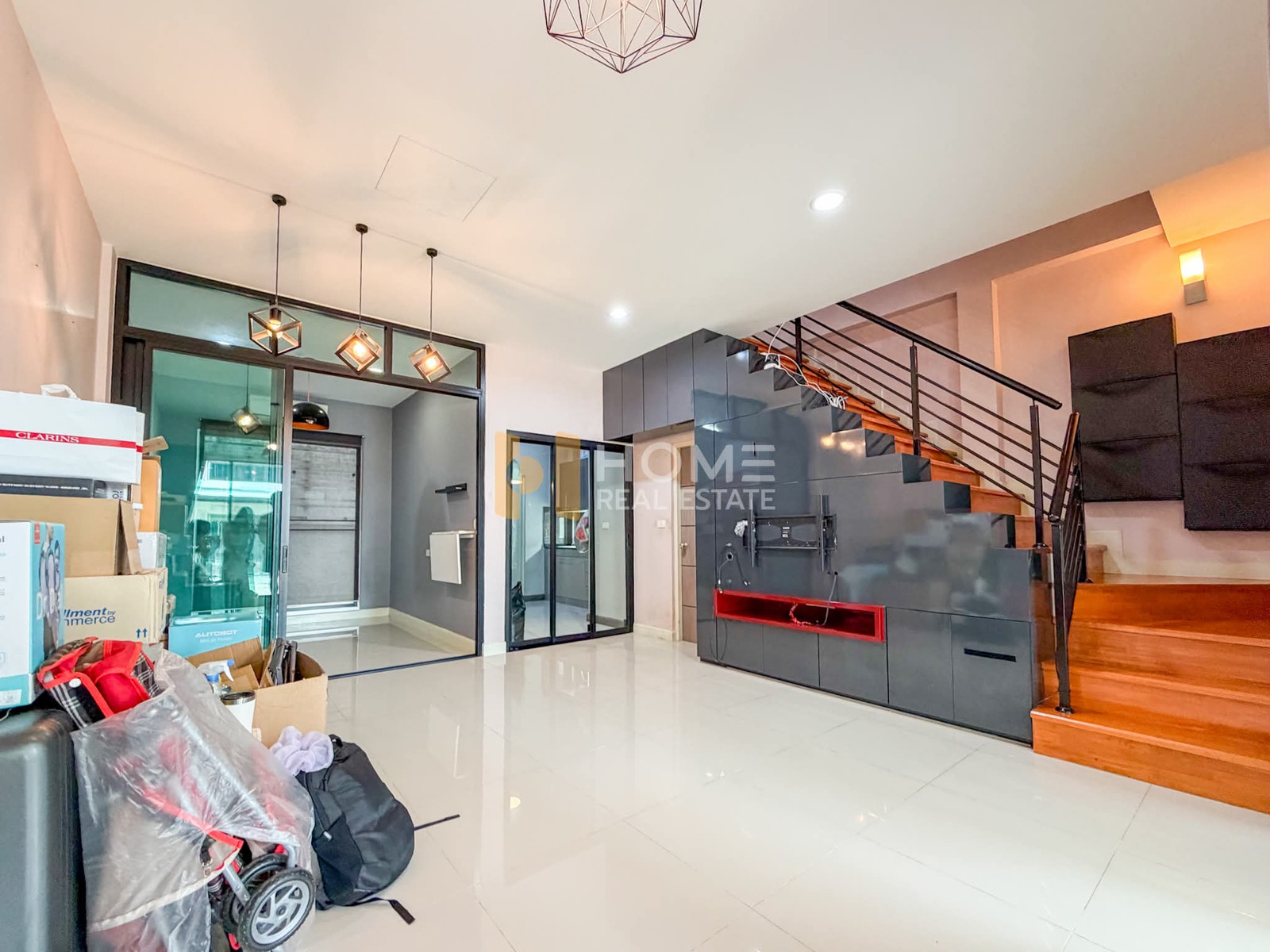ทาวน์โฮม วิสต้า ปาร์ค สาทร - ปิ่นเกล้า / 3 ห้องนอน (ขาย), Vista Park Sathorn - Pinklao / Townhome 3 Bedrooms (FOR SALE) BALL111