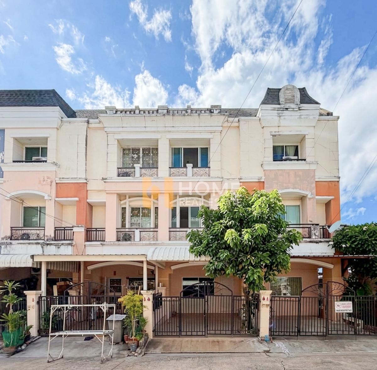 ทาวน์โฮม ปริญลักษณ์ ไลท์ วงแหวน - สาทร / 4 ห้องนอน (ขาย), Townhome Prinyaluck Light Wongwan - Sathorn / 4 Bedrooms (FOR SALE) BALL395