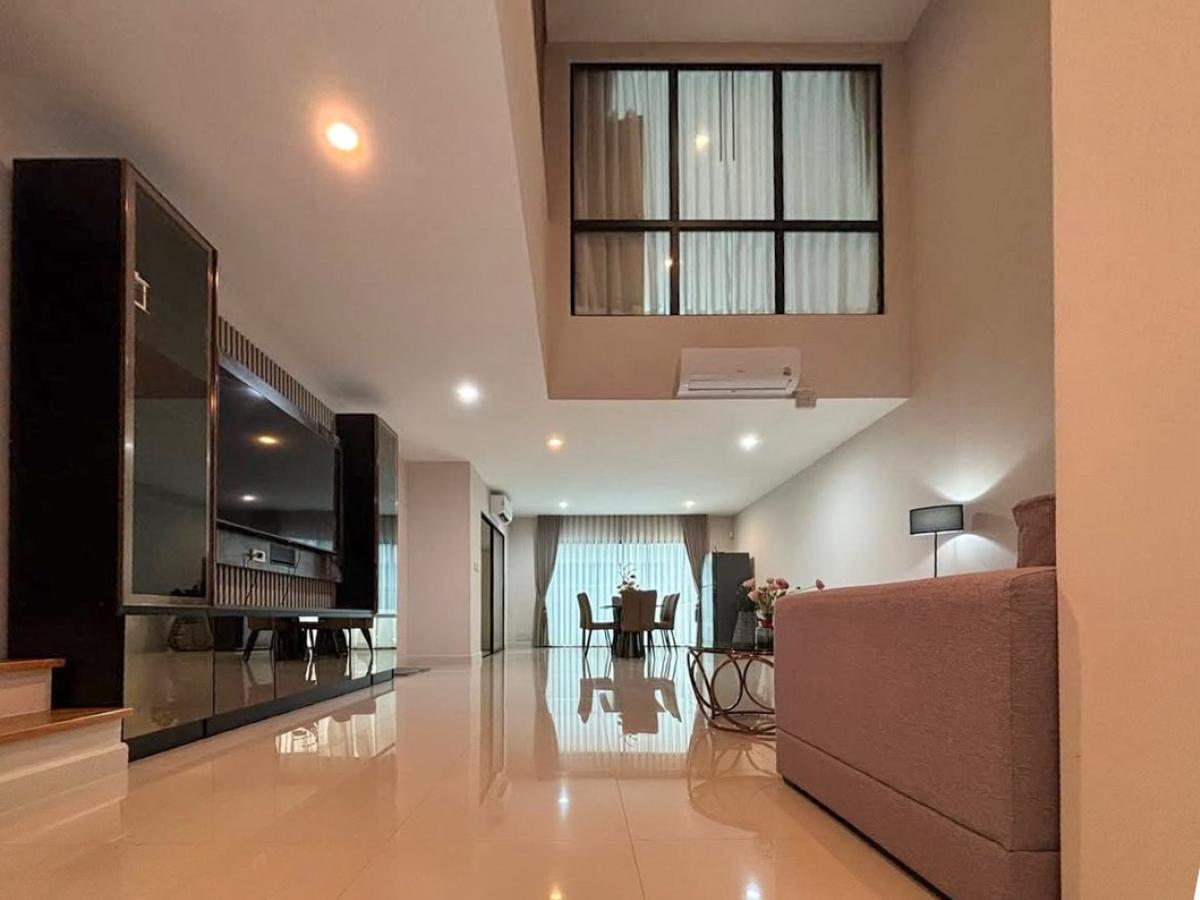 ทาวน์โฮม เนอวานา ดีฟายน์ ศรีนครินทร์ - พระราม 9 / 3 ห้องนอน (ให้เช่า), Townhome Nirvana Define Srinakarin - Rama 9 / 3 Bedrooms (FOR RENT) BZD222
