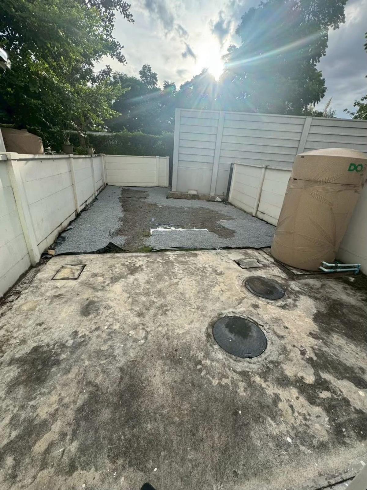 ทาวน์โฮม บ้านกลางเมือง ราชพฤกษ์ - รัตนาธิเบศร์ / 3 ห้องนอน (ขาย), Townhome Baan Klang Muang Ratchaphruek - Rattanathibet / 3 Bedrooms (FOR SALE) EARK001