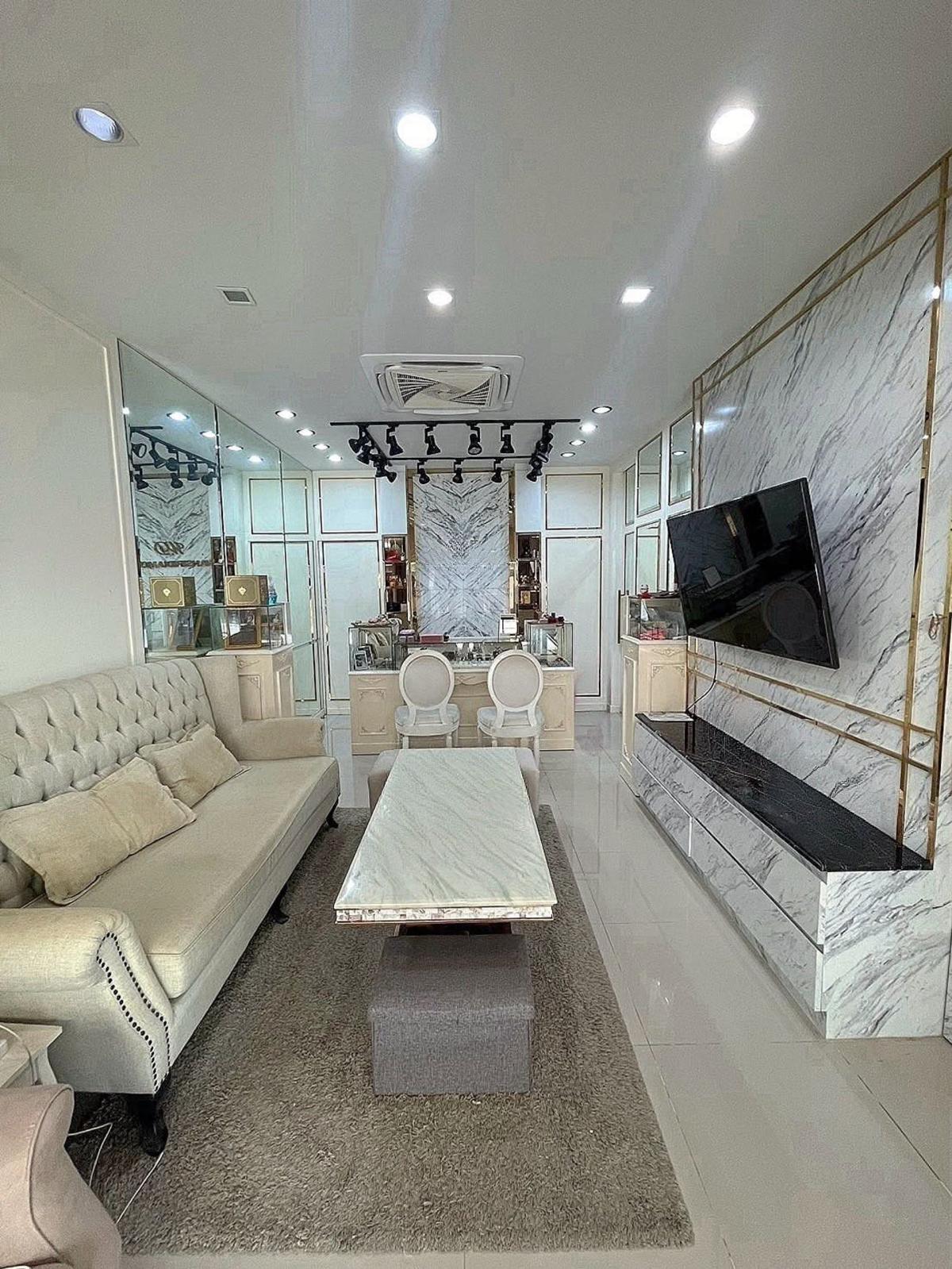 โฮมออฟฟิศ บ้านเปี่ยมสุข ปิ่นเกล้า - กาญจนาภิเษก / 4 ห้องนอน (ขาย), Home Office Baan Pieamsuk Pinklao - Kanjanapisek / 4 Bedrooms (FOR SALE) EARK005