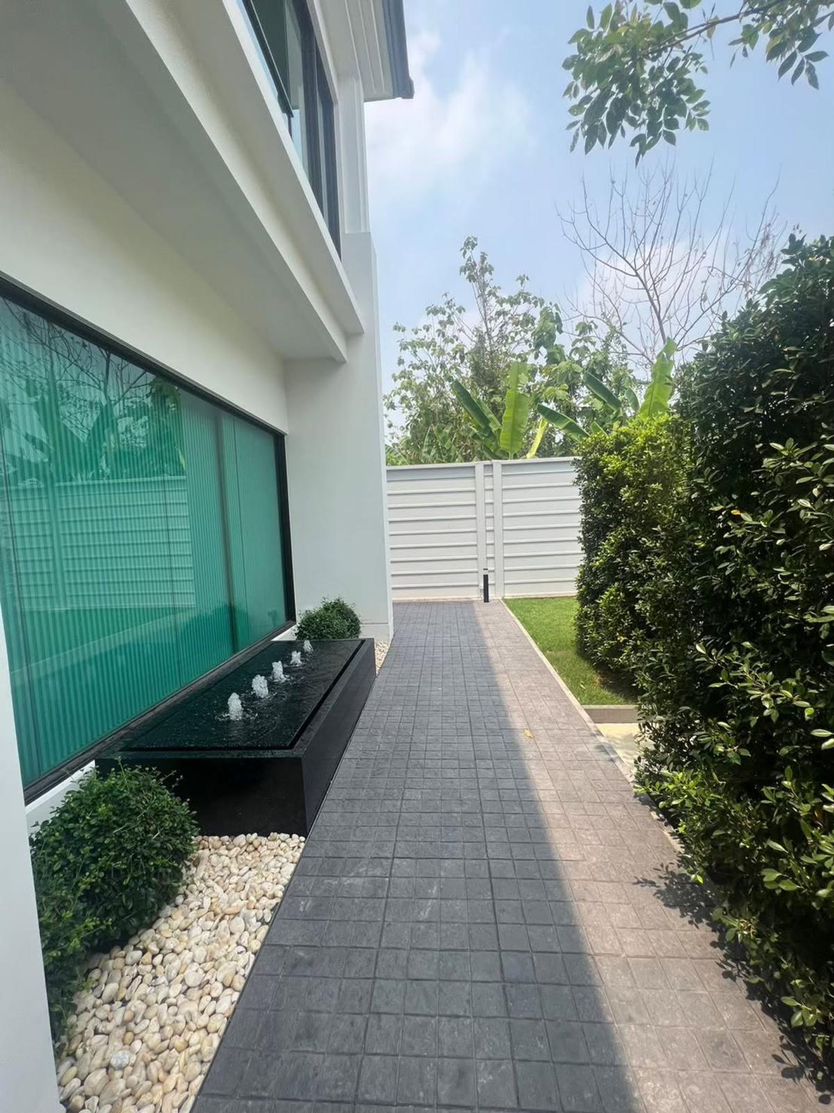 บ้านเดี่ยว เดอะ ซิตี้ สะพานมหาเจษฎาบดินทร์ฯ / 4 ห้องนอน (ขาย), House The City Maha Chesadabodindranusorn Bridge / 4 Bedrooms (FOR SALE) EARK008