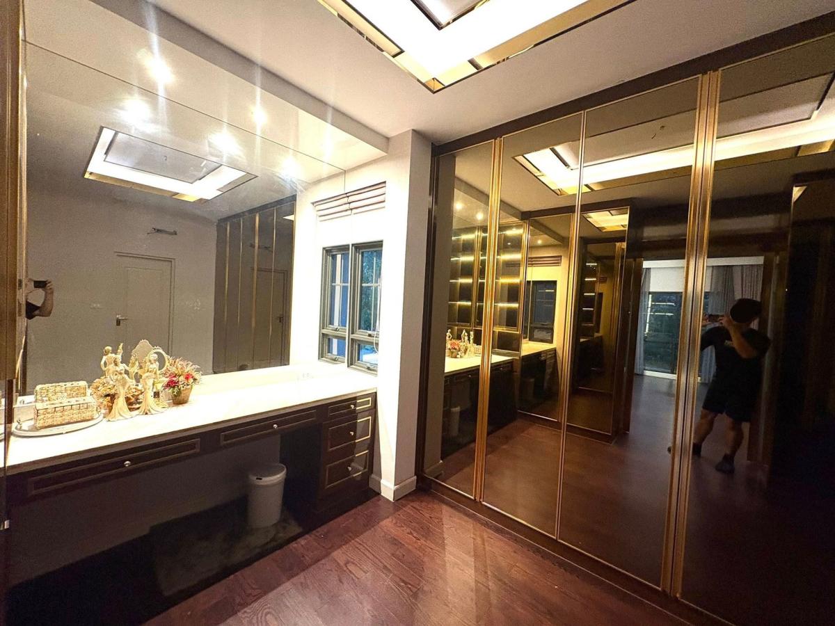 บ้านเดี่ยว บางกอก บูเลอวาร์ด แจ้งวัฒนะ 2 / 4 ห้องนอน (ขาย), House Bangkok Boulevard Chaengwattana 2 / 4 Bedrooms (FOR SALE) EARK011