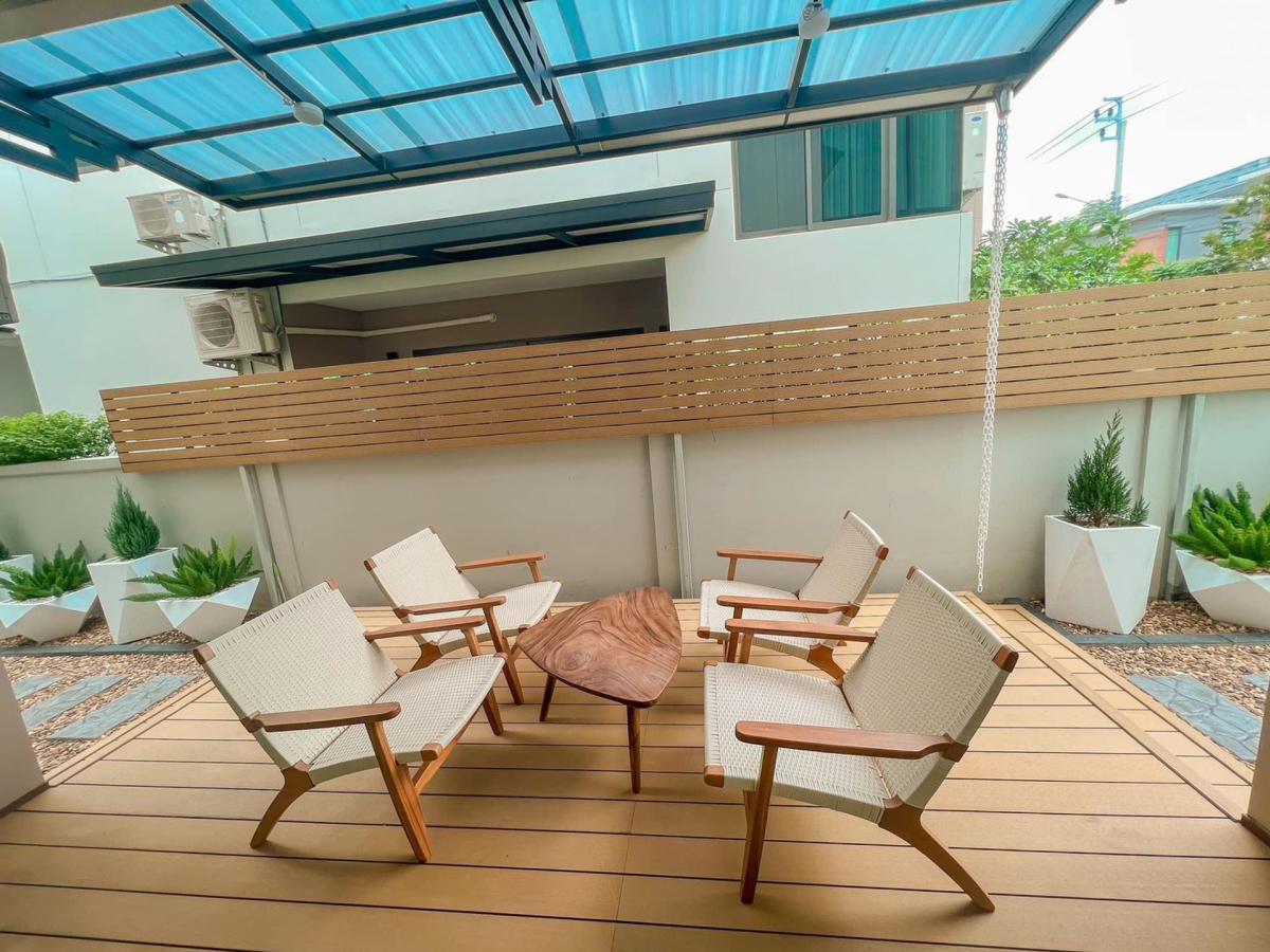 บ้านเดี่ยว ธนาฮาบิแทต ปิ่นเกล้า - สิรินธร / 4 ห้องนอน (ขาย), House Thana Habitat Pinklao - Sirindhorn / 4 Bedrooms (FOR SALE) EARK014