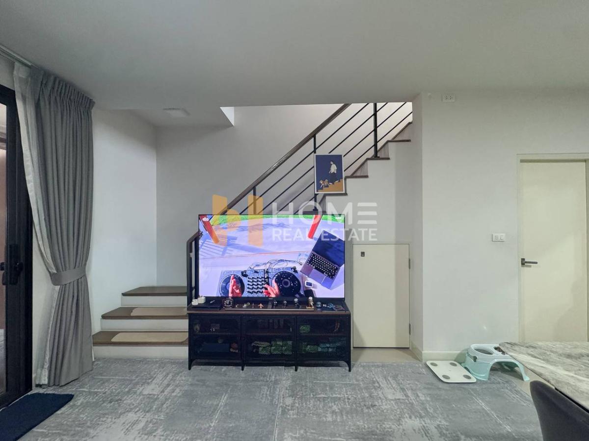 ทาวน์โฮม บ้านกลางเมือง สุขุมวิท - อ่อนนุช / 3 ห้องนอน (ขาย), Townhome Baan Klang Muang Sukhumvit - Onnut / 3 Bedrooms (FOR SALE) FON328