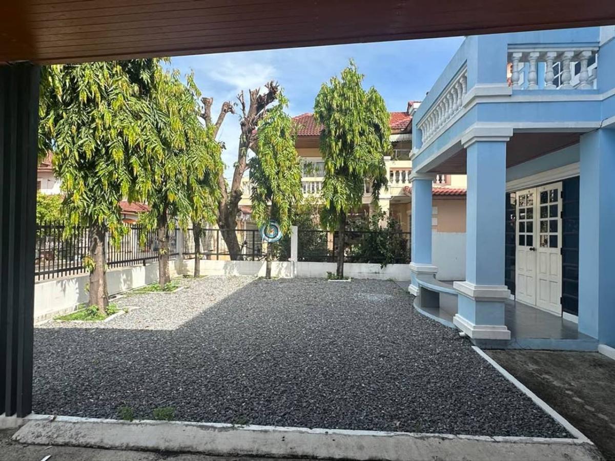 บ้านเดี่ยว หมู่บ้านมณียา รัตนาธิเบศร์ / 3 ห้องนอน (ให้เช่า), House Maneeya - Rattanathibet / 3 Bedrooms (FOR RENT) EARK024
