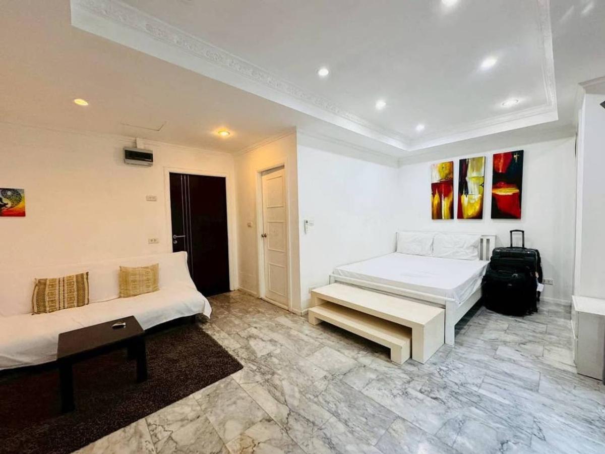 Siam Oriental Twins condominium / Studio (FOR RENT), สยาม โอเรียนทัล ทวินส์ / ห้องสตูดิโอ (ให้เช่า) KP110