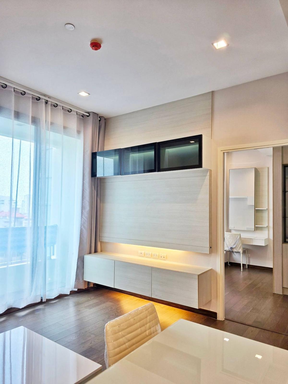 Q Asoke / 1 Bedroom (FOR SALE), คิว อโศก / 1 ห้องนอน (ขาย) NES075