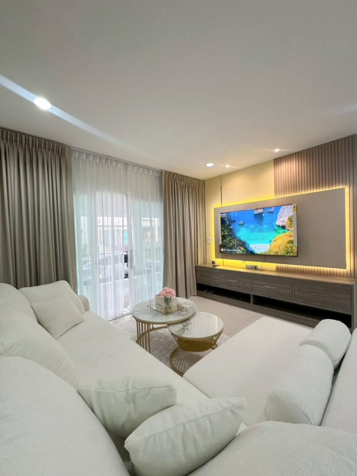 บ้านเดี่ยว บ้านซื่อตรง โคซี่ บางบัวทอง 340 / 4 ห้องนอน (ให้เช่า), House Suetrong Cozy Bang Bua Thong-340 / 4 Bedrooms (FOR RENT) EARK037