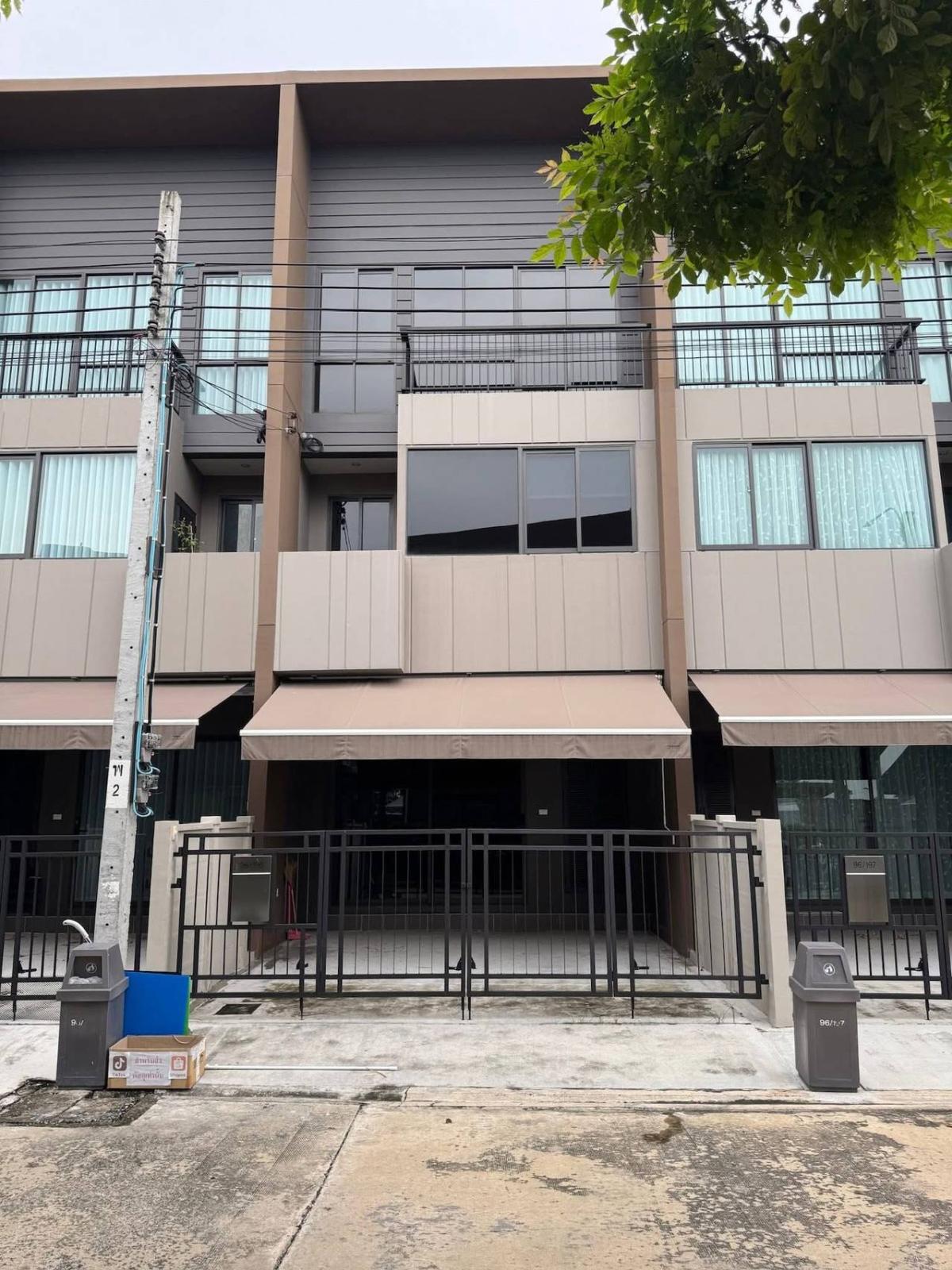 บ้านกลางเมือง บางนา - วงแหวน / 3 ห้องนอน (ขาย), Baan Klang Mueng Bangna - Wongwaen / 3 Bedrooms (FOR SALE) POON272