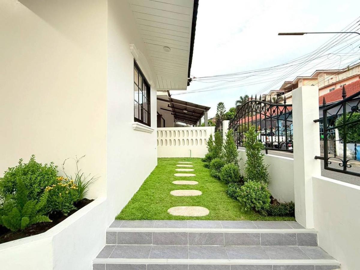 หมู่บ้านโชคชัย 5 / 3 ห้องนอน (ขาย), Chokchai village 5 / 3 Bedrooms (FOR SALE) BEWN248