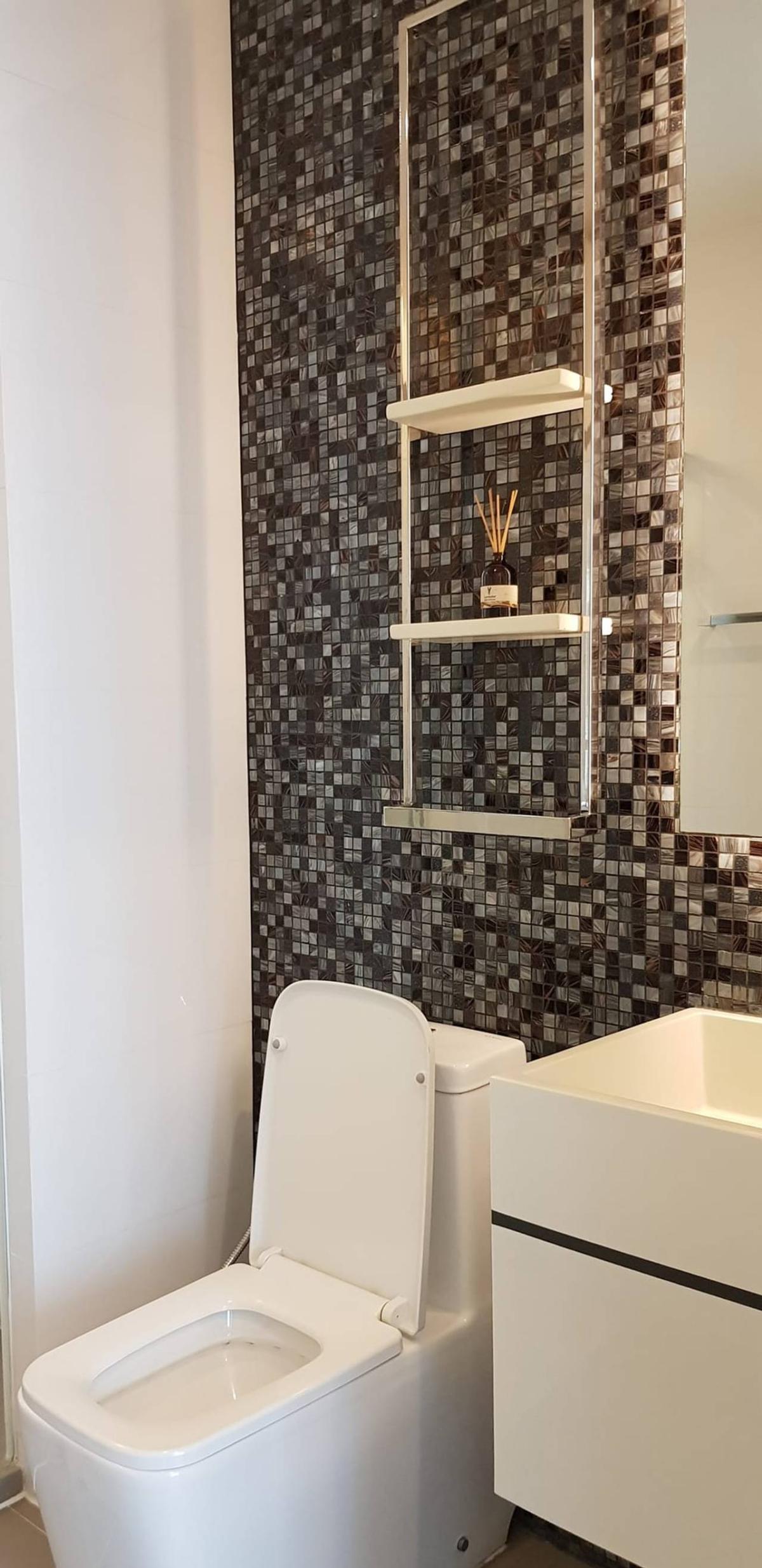 The Room Sukhumvit 69 / 1 Bedroom (SALE WITH TENANT), เดอะ รูม สุขุมวิท 69 / 1 ห้องนอน (ขายพร้อมผู้เช่า) PRW107