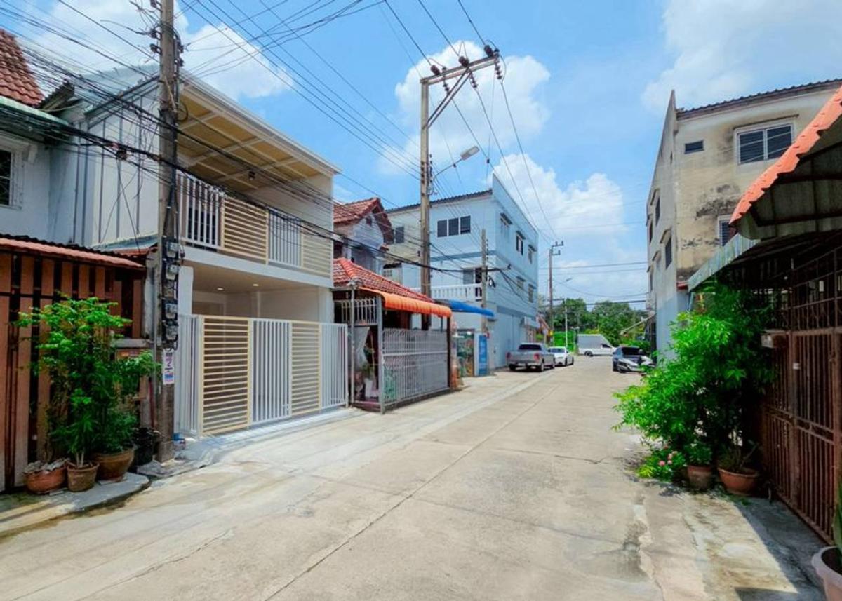 หมู่บ้านพรทิพย์ / 2 ห้องนอน (ขาย), Pornthip Village / 2 Bedrooms (FOR SALE) EARK044