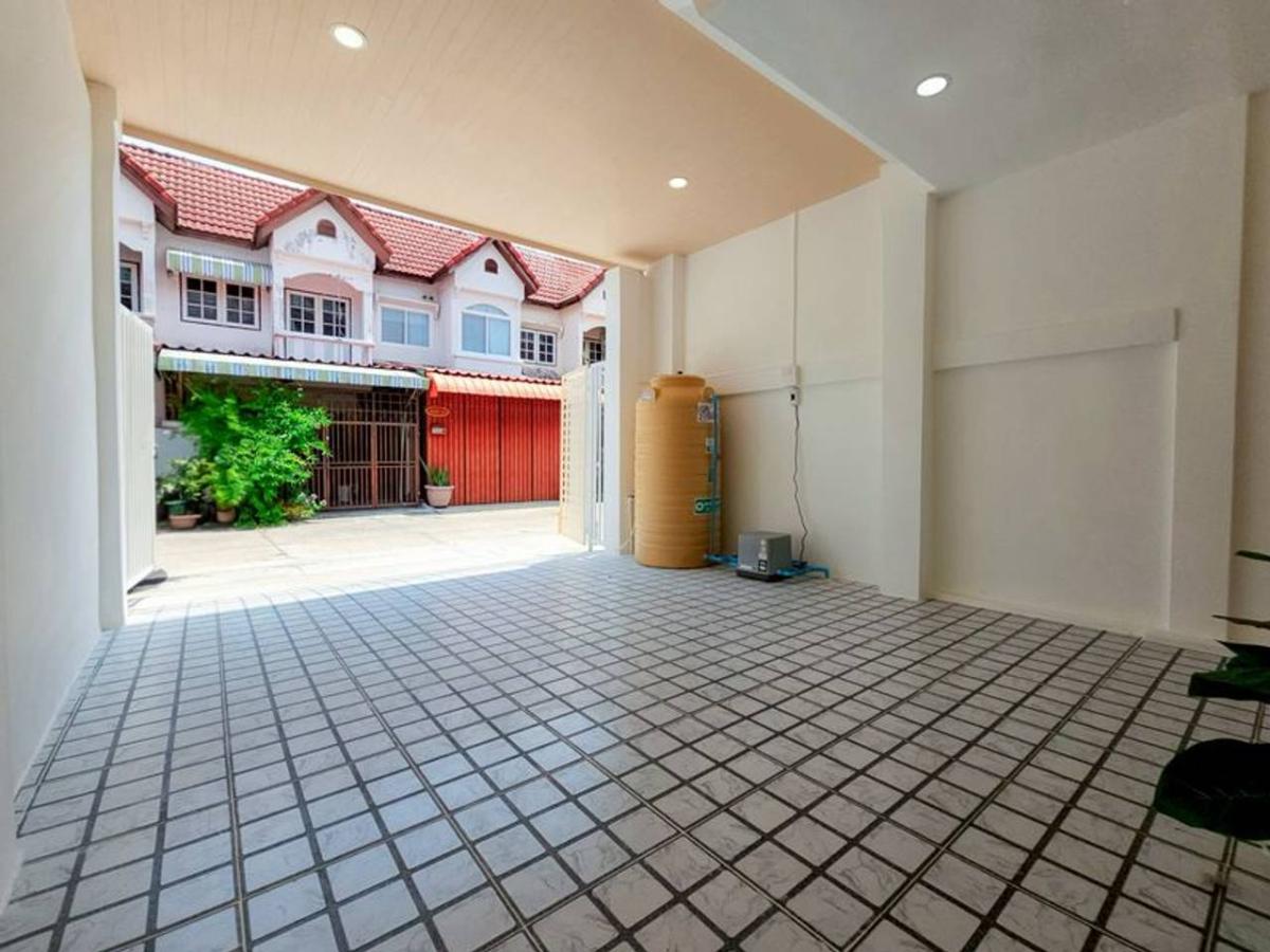 หมู่บ้านพรทิพย์ / 2 ห้องนอน (ขาย), Pornthip Village / 2 Bedrooms (FOR SALE) EARK044