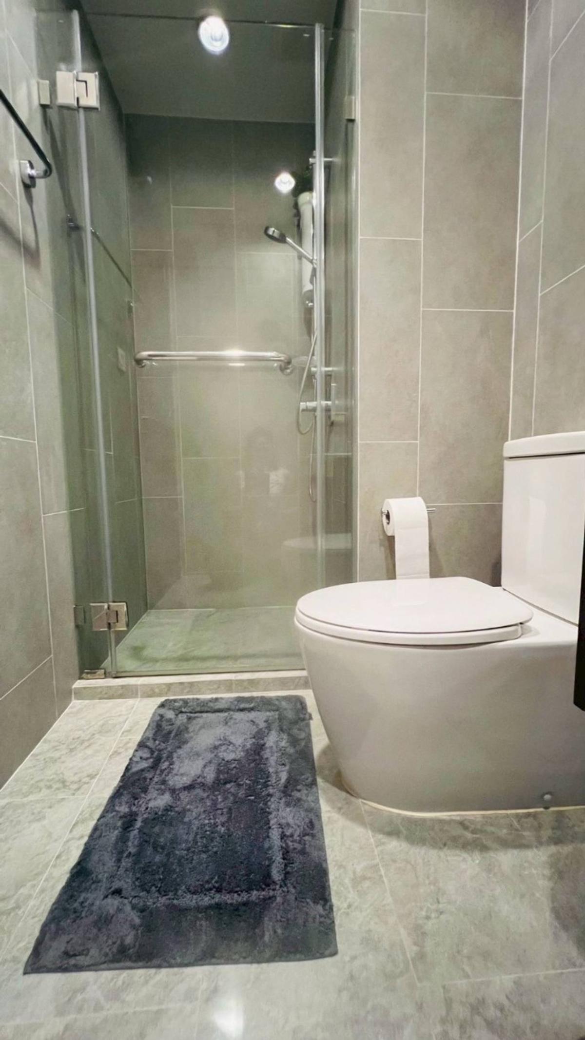 C EKKAMAI / 1 Bedroom (SALE WITH TENANT), ซี เอกมัย / 1 ห้องนอน (ขายพร้อมผู้เช่า) PRW152