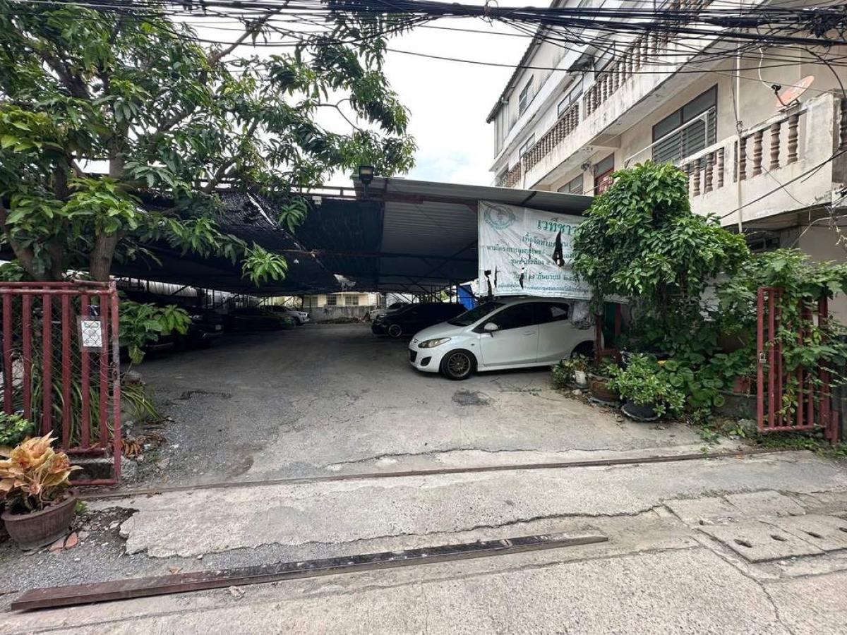 ที่ดิน 123 ตร.ว. ซอยอุดมสุข 43 / 123 ตร.วา (ขาย), Land plot of 123 square wah, Udomsuk Soi 43. / 123 Square Wa (FOR SALE) GNG193
