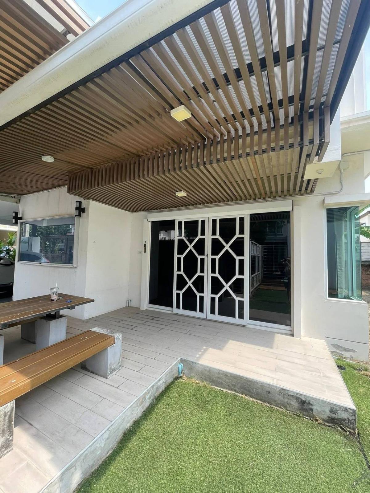 Le Neo 2 ศรีนครินทร์ / 4 ห้องนอน (ขาย), Le Neo 2 Srinakarin / 4 Bedrooms (FOR SALE) GNG192