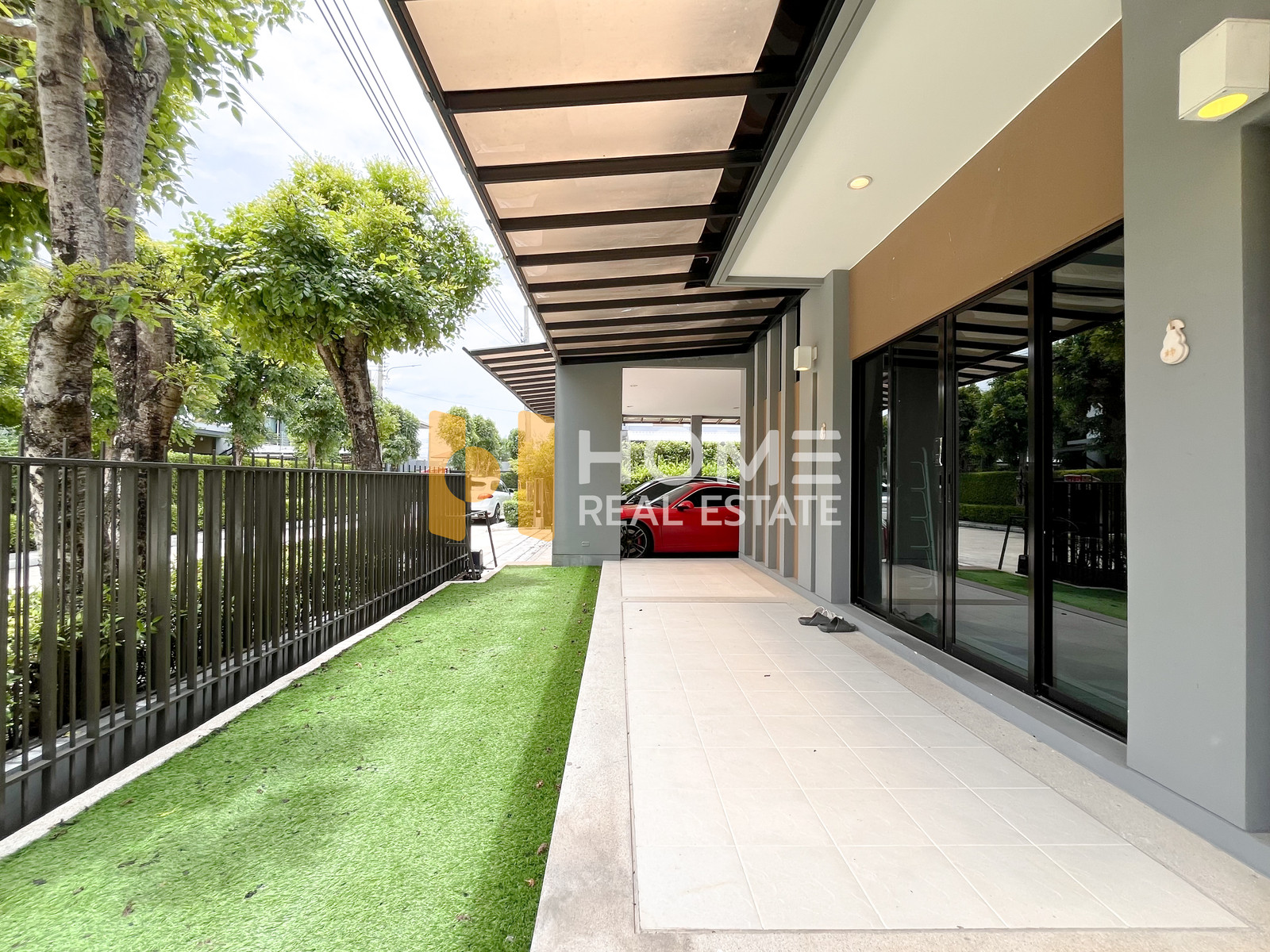 บ้านลุมพินี สวนหลวง ร.9 / 4 ห้องนอน (ขาย), Baan Lumpini Suanluang Rama 9 / 4 Bedrooms (FOR SALE) POON283