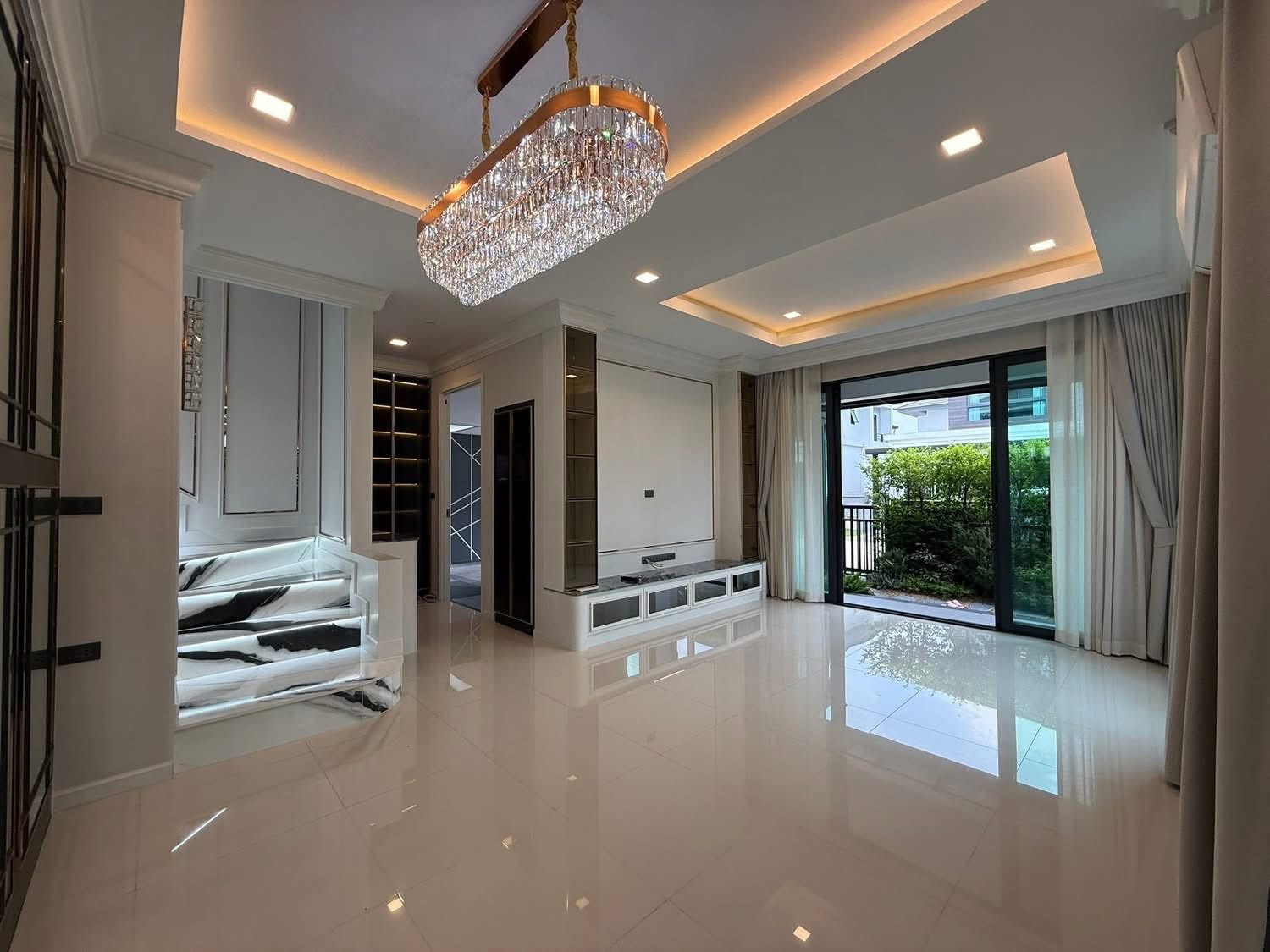 แกรนด์ บริทาเนีย ราชพฤกษ์ - พระราม 5 / 3 ห้องนอน (ขาย), Grand Britania Ratchaphruek - Rama 5 / 3 Bedrooms (FOR SALE) EARK052