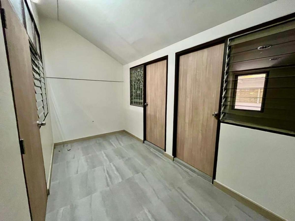 ทาวน์เฮ้าส์ 2 ชั้น ซอยประวิทย์และเพื่อน 8/2 / 3 ห้องนอน (ให้เช่า), Two-story townhouse, Soi Prawit and Friends 8/2. / 3 Bedrooms (FOR RENT) GNG182