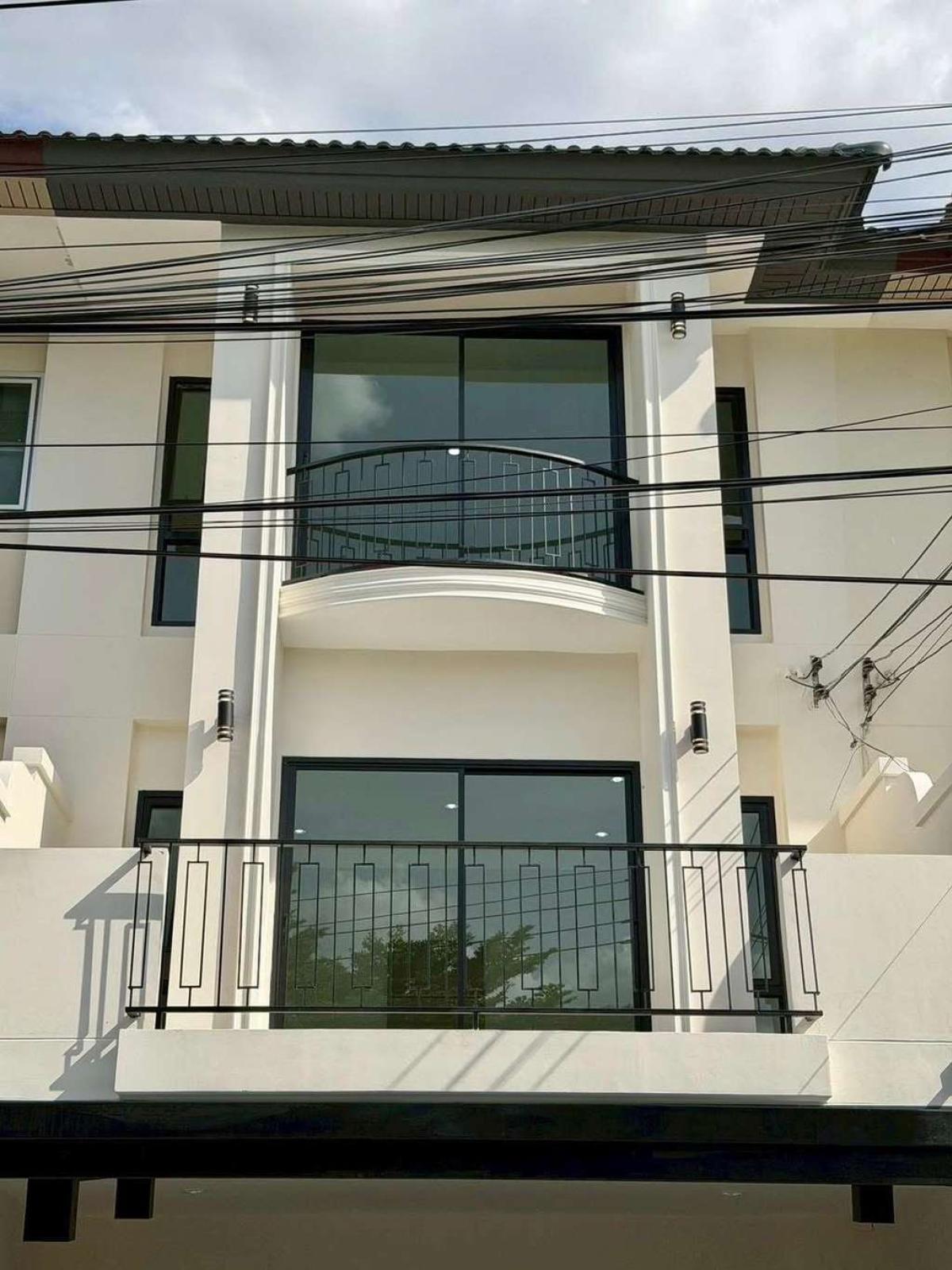 ศุภาลัย พาร์ค วิลล์ 2 (พหลโยธิน 48) / 4 ห้องนอน (ขาย), Supalai Park Ville 2 (Phaholyothin 48) / 4 Bedrooms (FOR SALE) BNS183