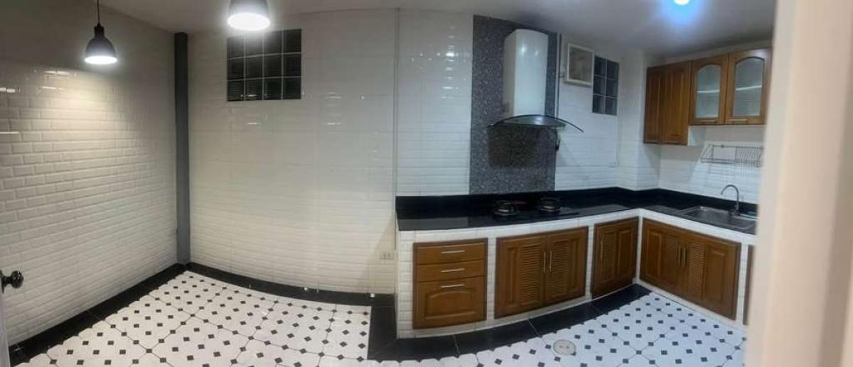 นิรันดร์วิลล์ 4 / 3 ห้องนอน (ขาย), Nirun Ville 4 / 3 Bedrooms (FOR SALE) DA005