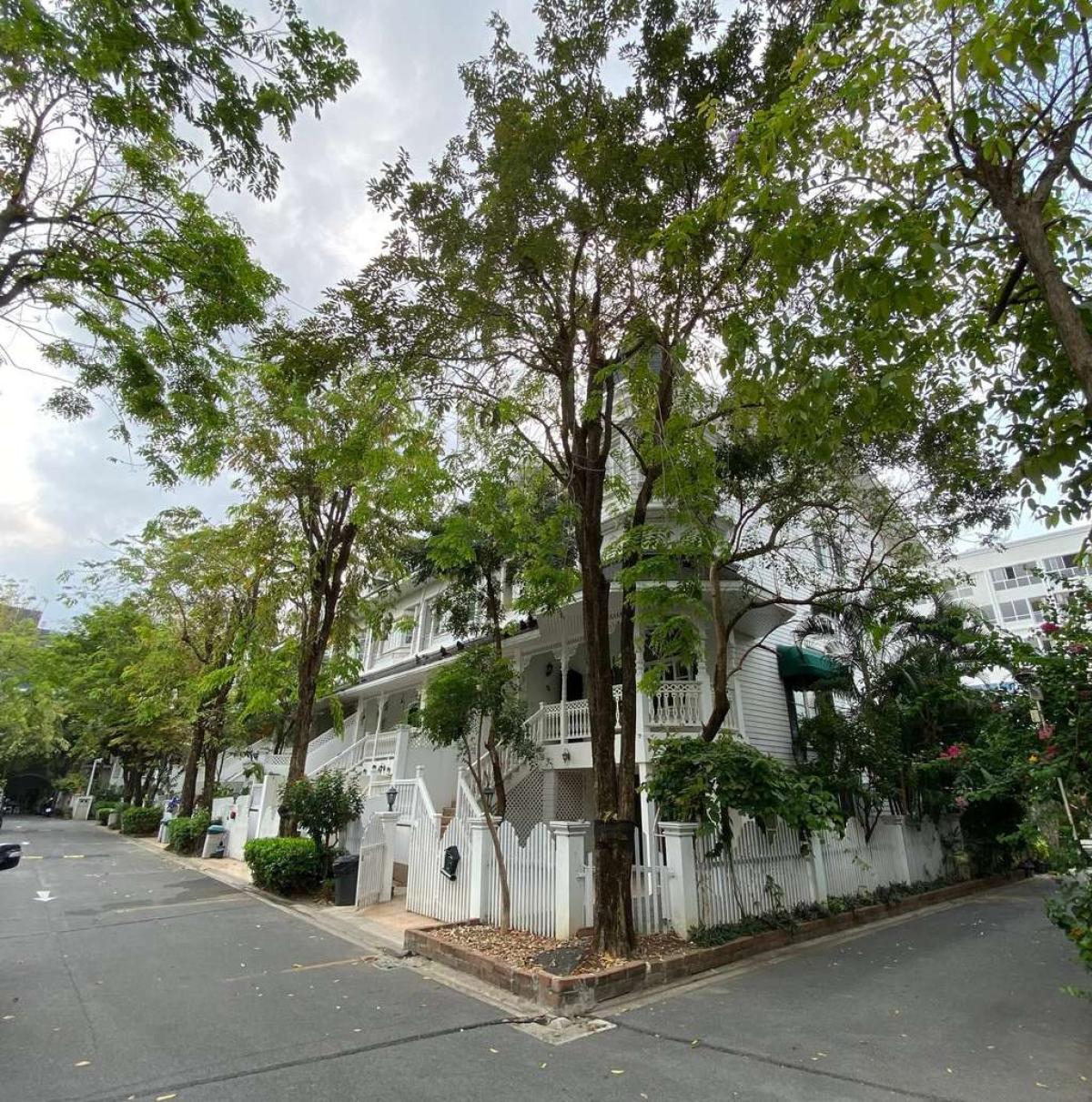 แฟนตาเซีย วิลล่า 2 / 4 ห้องนอน (ขายพร้อมผู้เช่า), Fantasia Villa 2 / 4 Bedrooms (SALE WITH TENANT) DA025