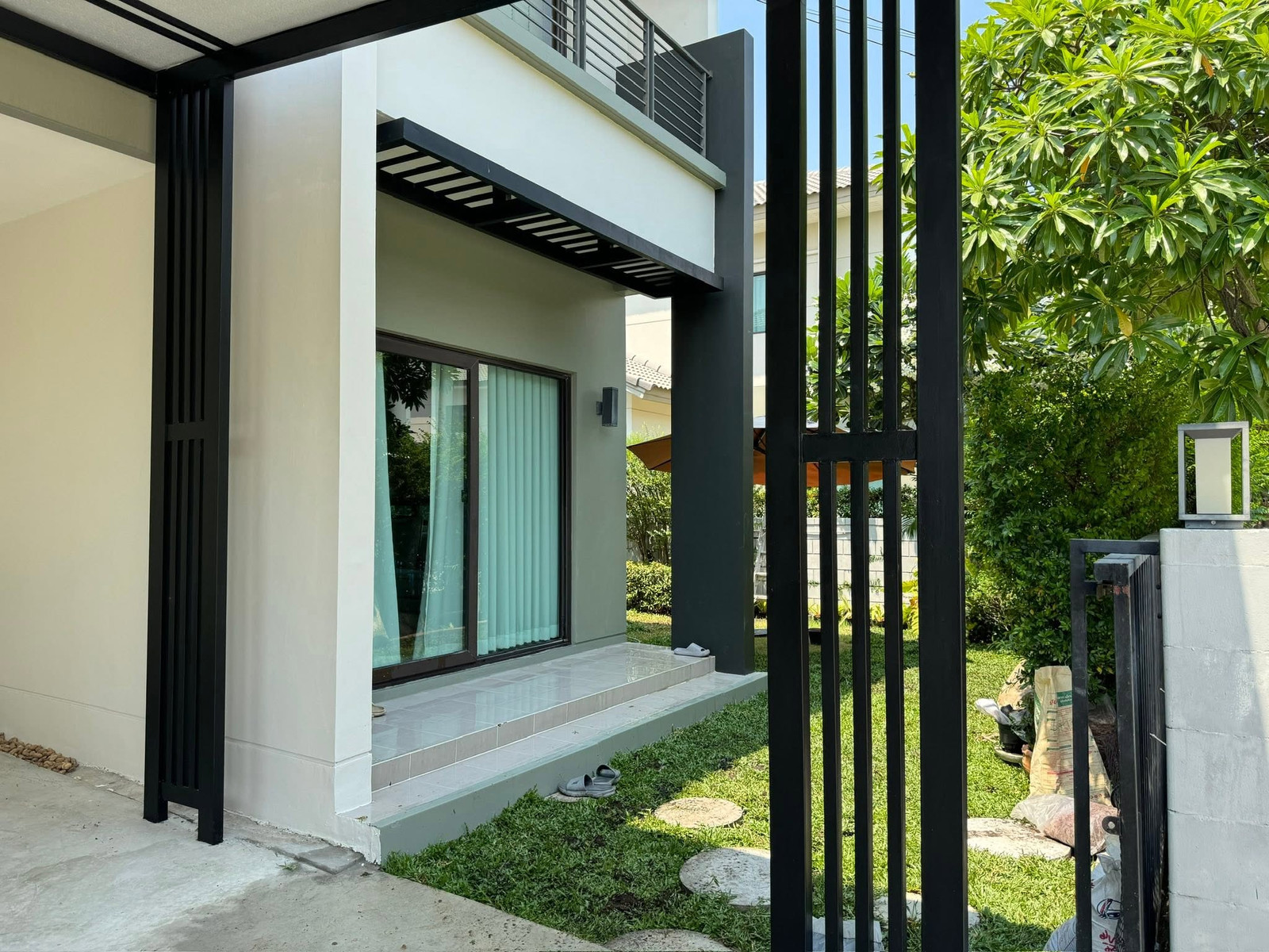 เซนโทร บางนา กม.7 / 3 ห้องนอน (ขาย), Centro Bangna km.7 / 3 Bedrooms (FOR SALE) DA033
