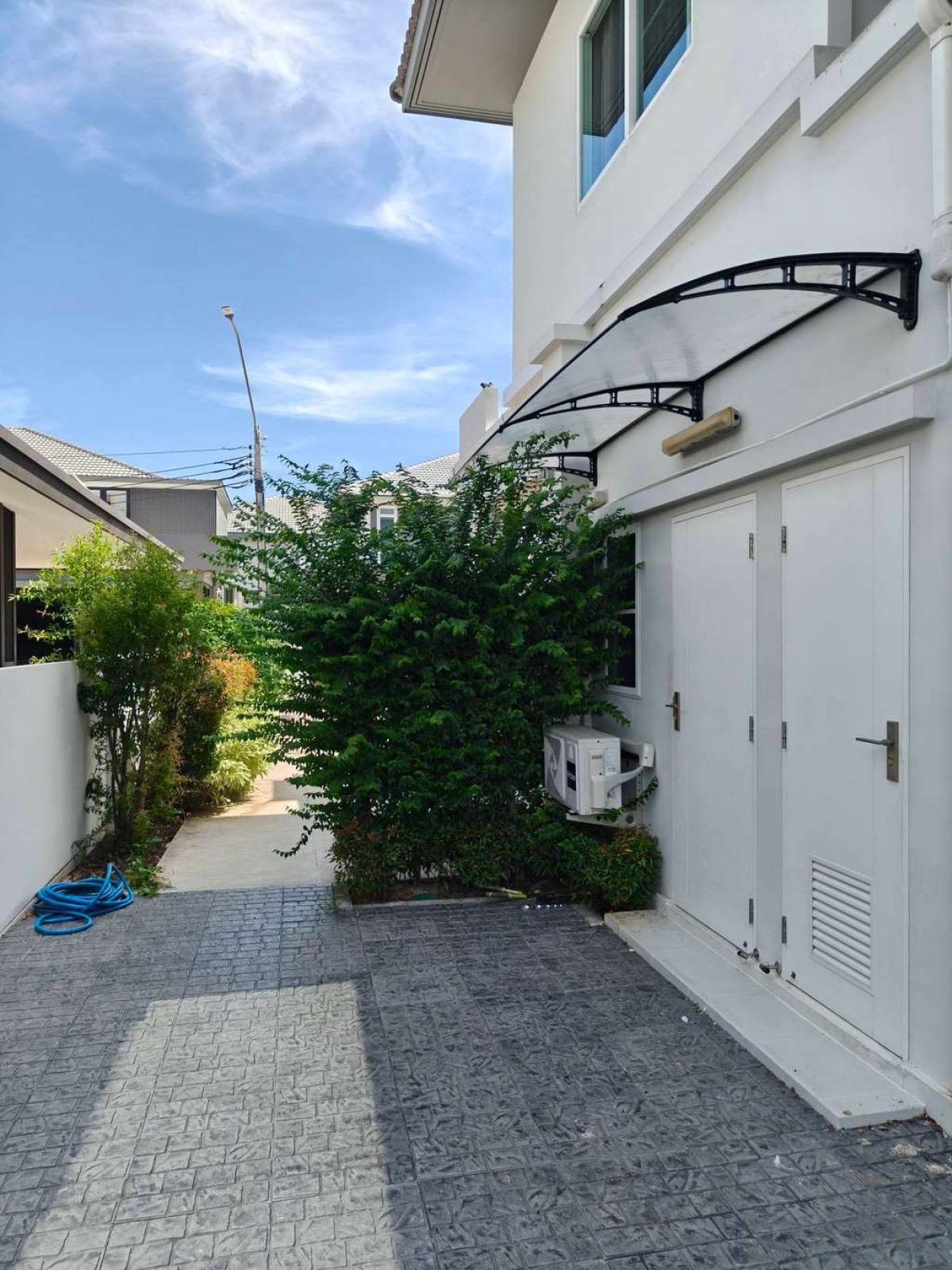 มัณฑนา 2 บางนา กม.7 / 4 ห้องนอน (ขาย), Mantana 2 Bangna KM.7 / 4 Bedrooms (FOR SALE) DA040
