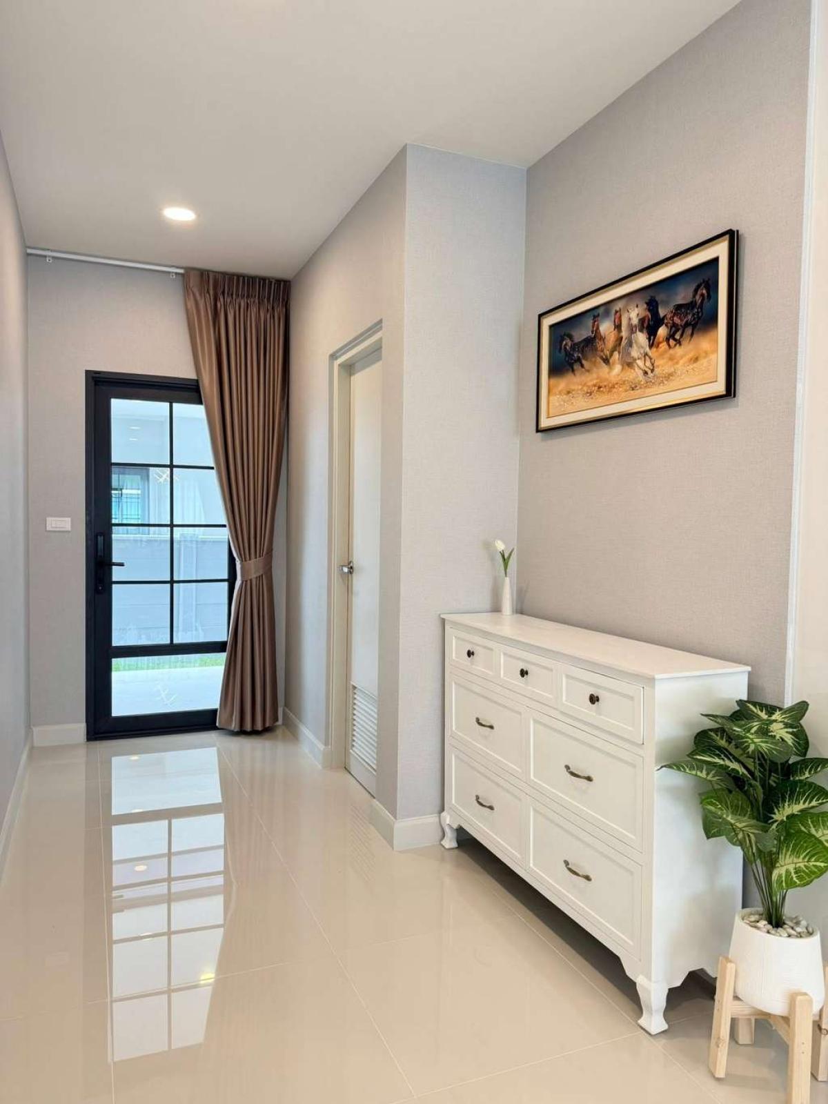 เซนโทร บางนา / 4 ห้องนอน (ให้เช่า), Centro Bangna / 4 Bedrooms (FOR RENT) DA046