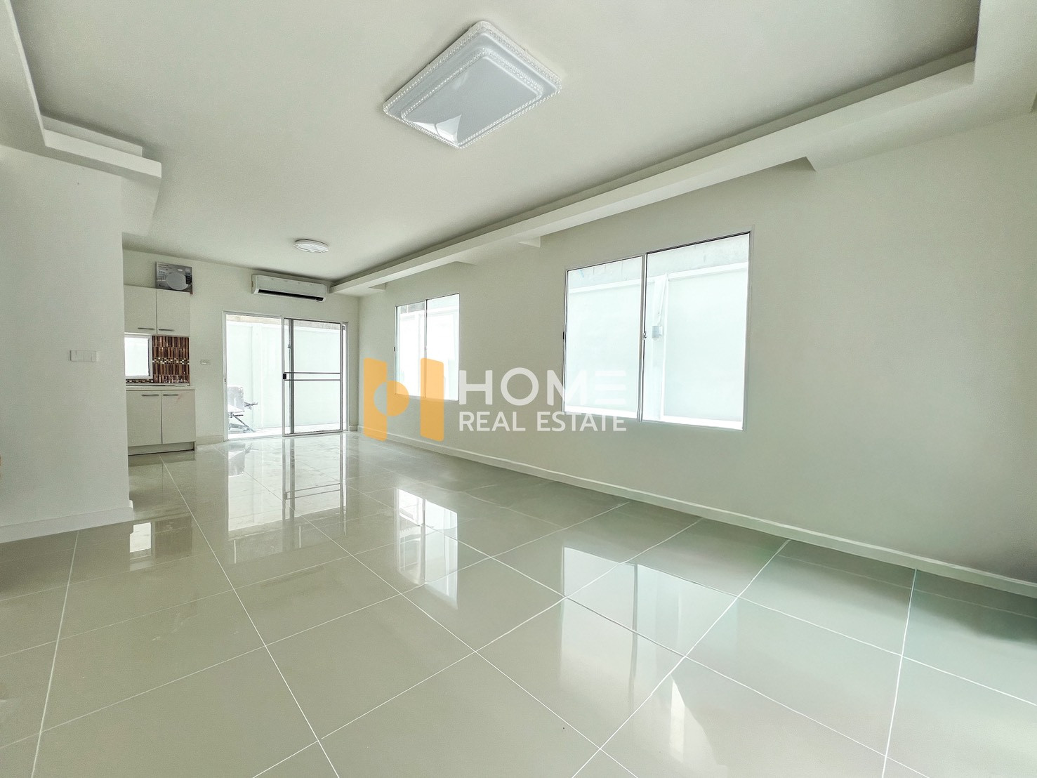 ทาวน์ อเวนิว พระราม 9 / 3 ห้องนอน (ขาย), Town Avenue Rama 9 / 3 Bedrooms (FOR SALE) BZD235